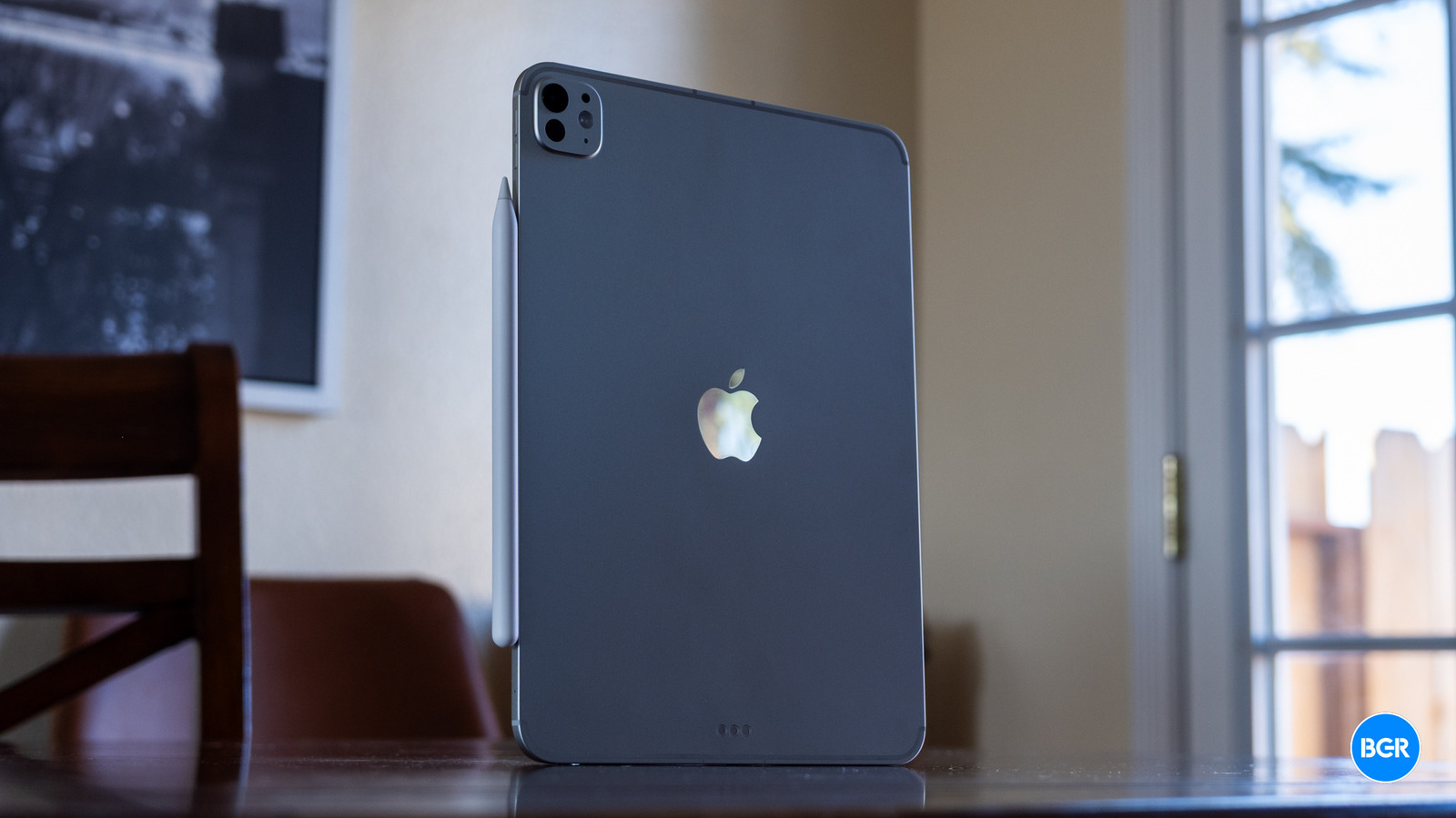 iPad Pro M5 Review: Does Better Performance Matter Now? – BGR