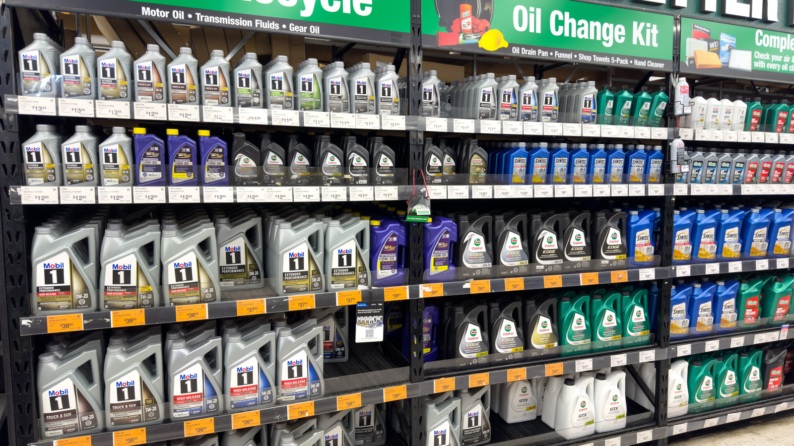 High Mileage Vs. High Mileage Extended Performance Motor Oil: What’s The Difference?