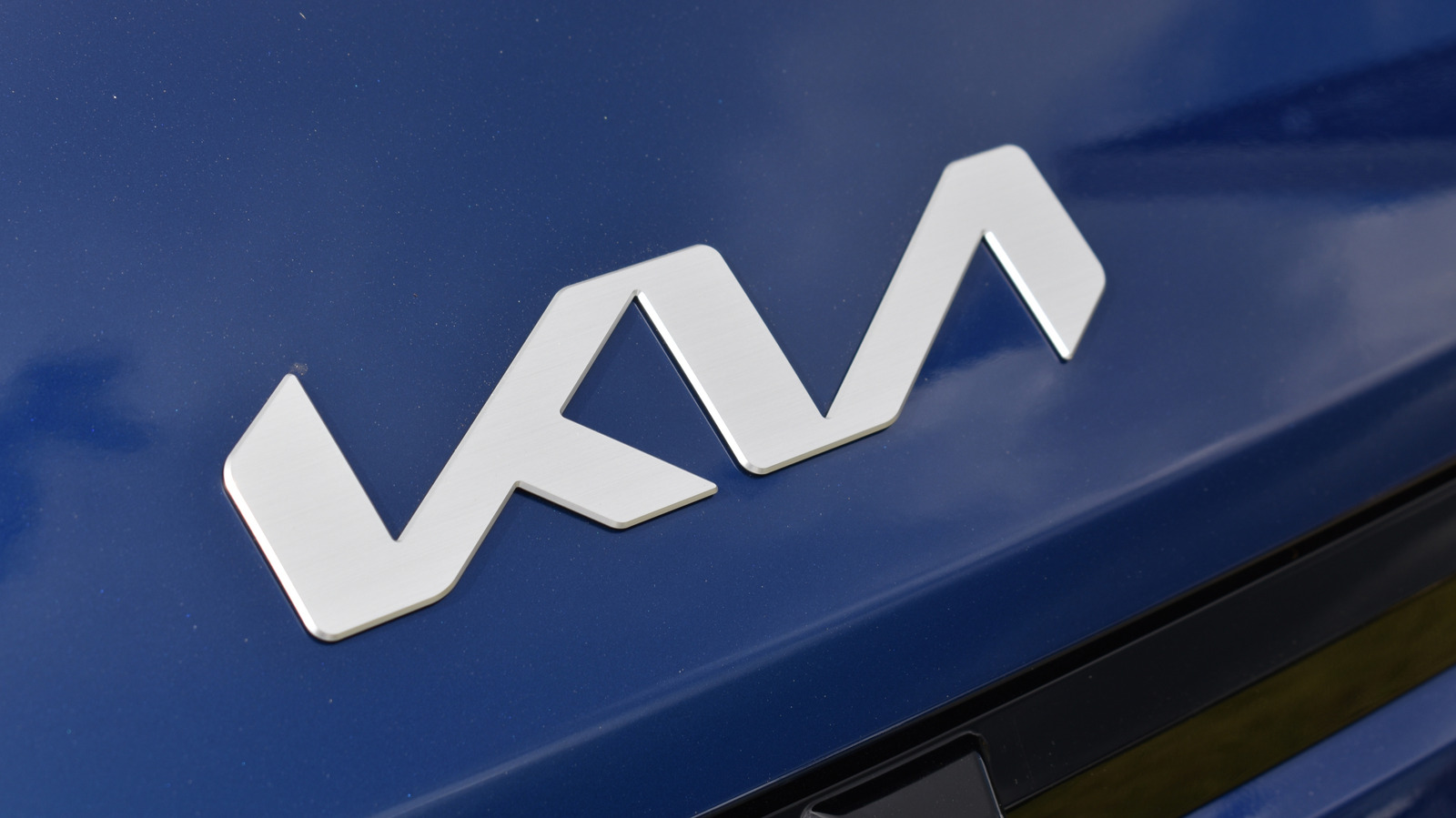 How Kia’s New Logo Confused Drivers Around The World