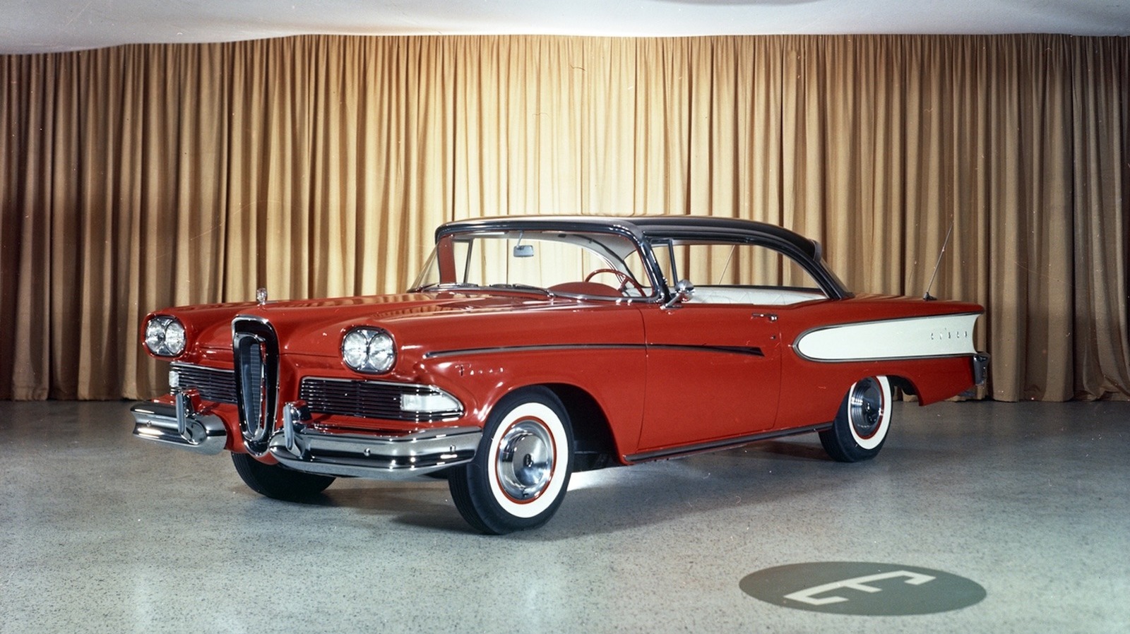 Before Modern Gear Shifters, Automakers In The ’50s Used A Method Ahead Of Its Time