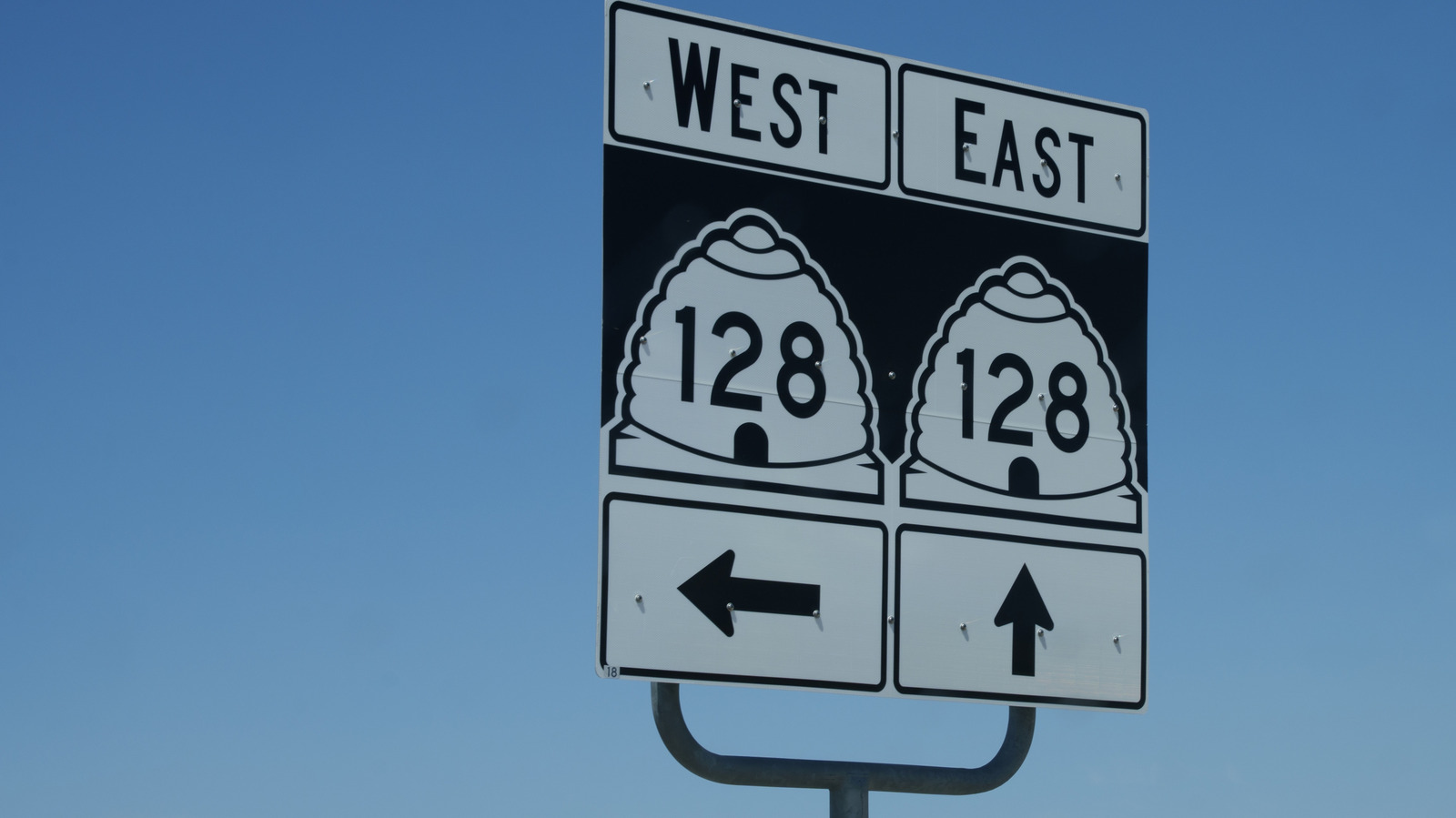 Why Do Utah State Highway Signs Have A Beehive? – SlashGear