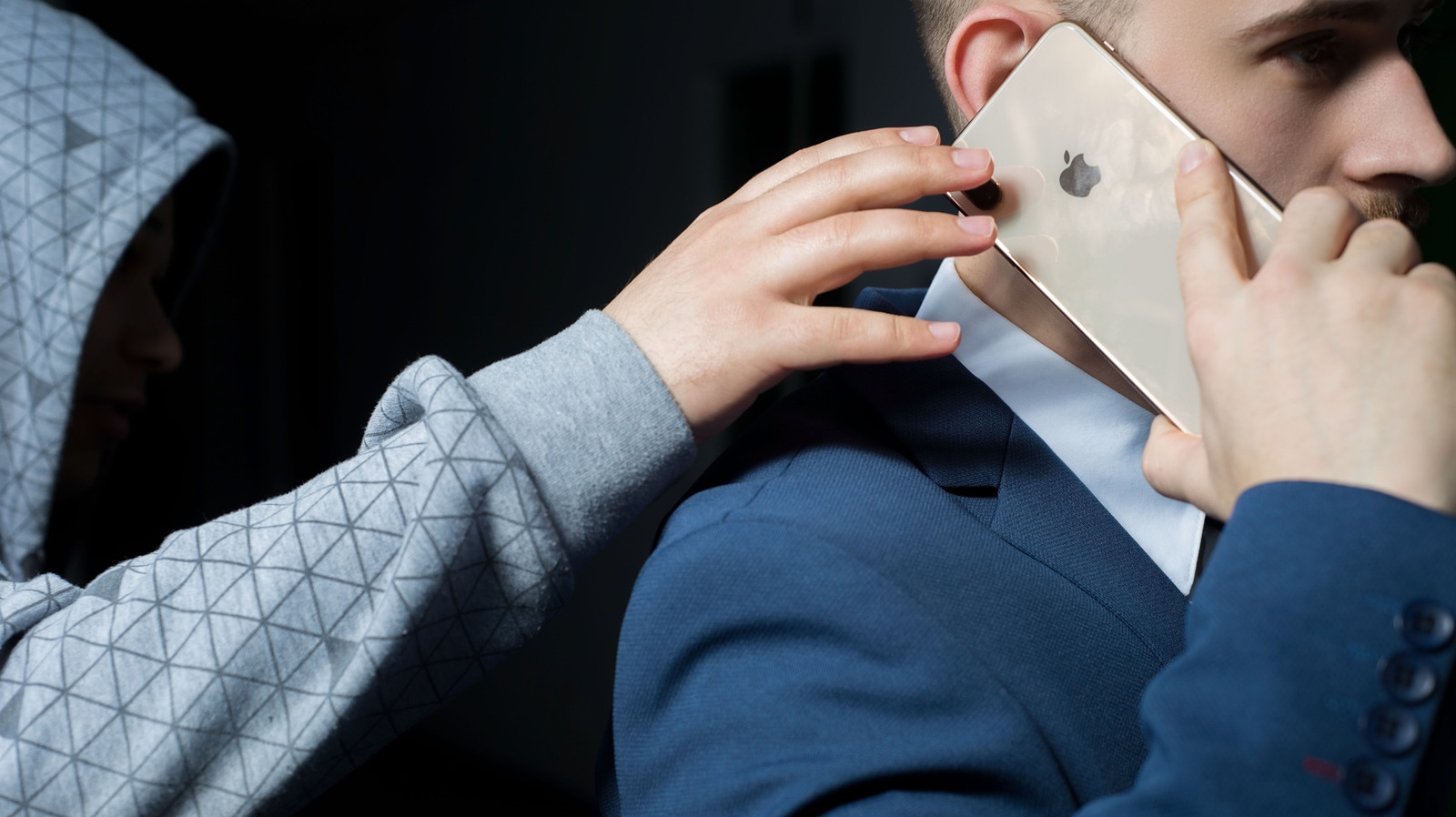 iPhone Lost Or Stolen? Don’t Fall For These Messages Asking You To Unlock It