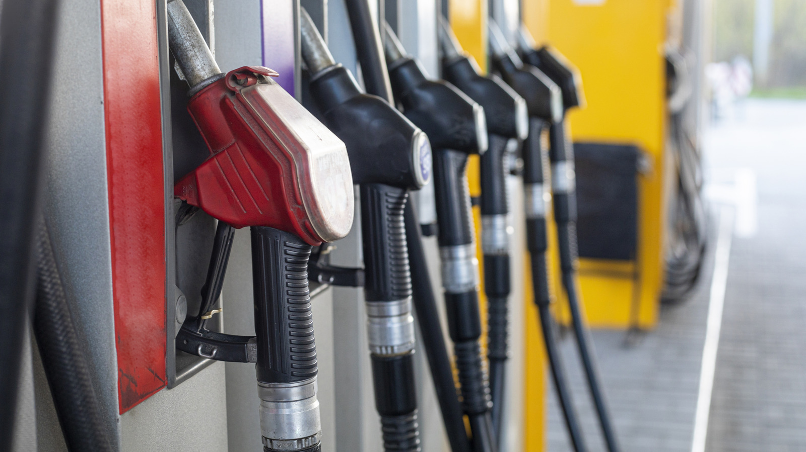 10 Automakers That Have Never Made A Diesel Car – SlashGear