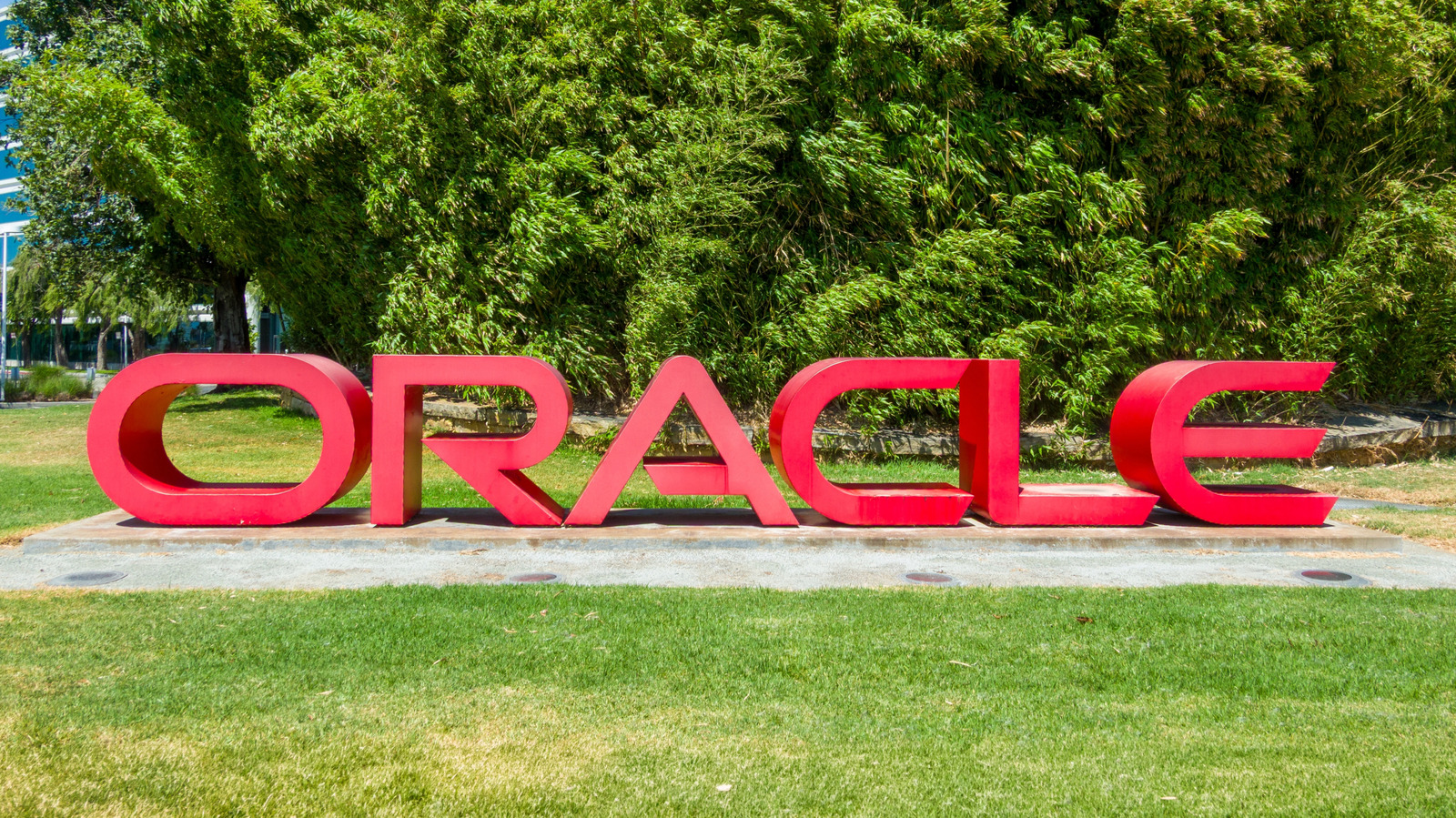 Oracle laid off 21,000 employees over the past year, citing AI as one of the reasons – Engadget