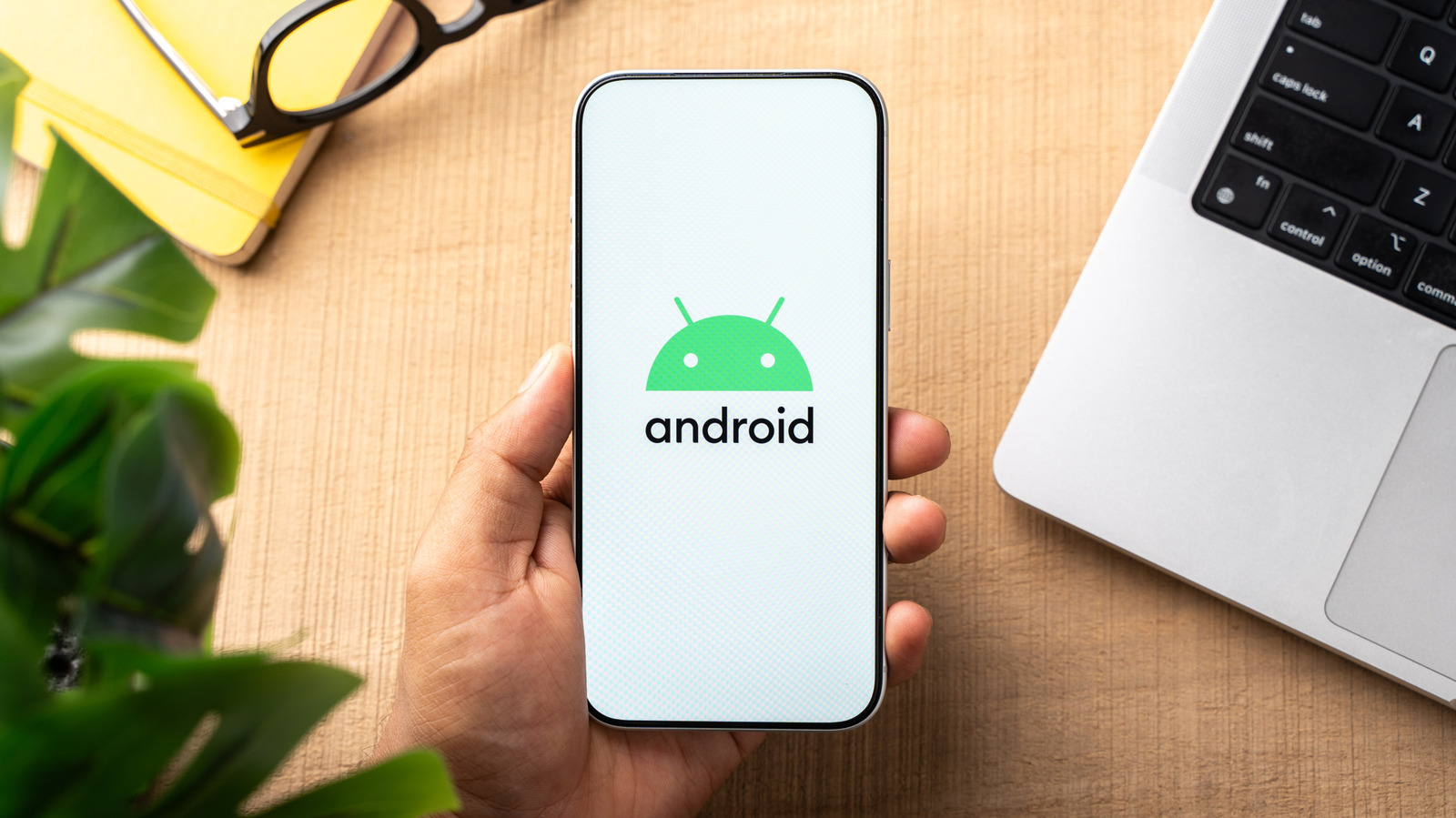 4 Of The Best AI-Free Android Phones – SlashGear