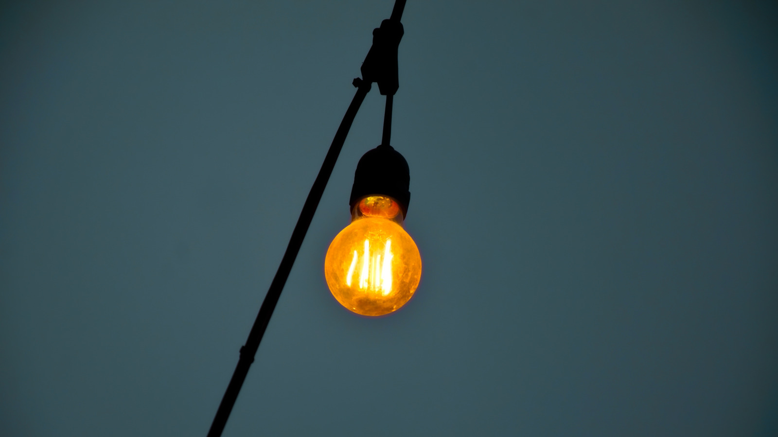 Are smart bulbs more expensive to run than standard LEDs? – Engadget