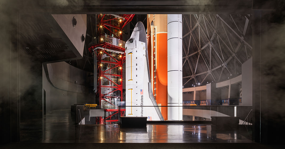 First look: November launch set for space shuttle Endeavour’s towering display