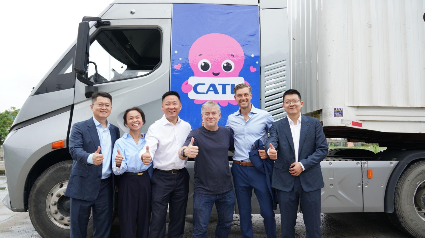 Octopus wants 300000 electric trucks swapping batteries instead of waiting