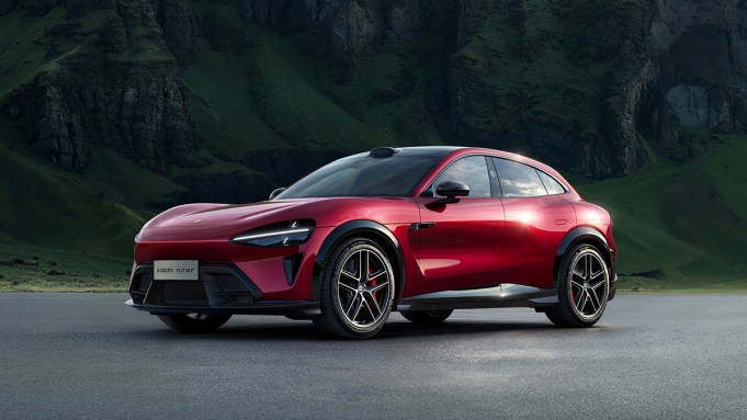 Xiaomi’s New EV Just Set the First Autonomous Speed Record at Nürburgring