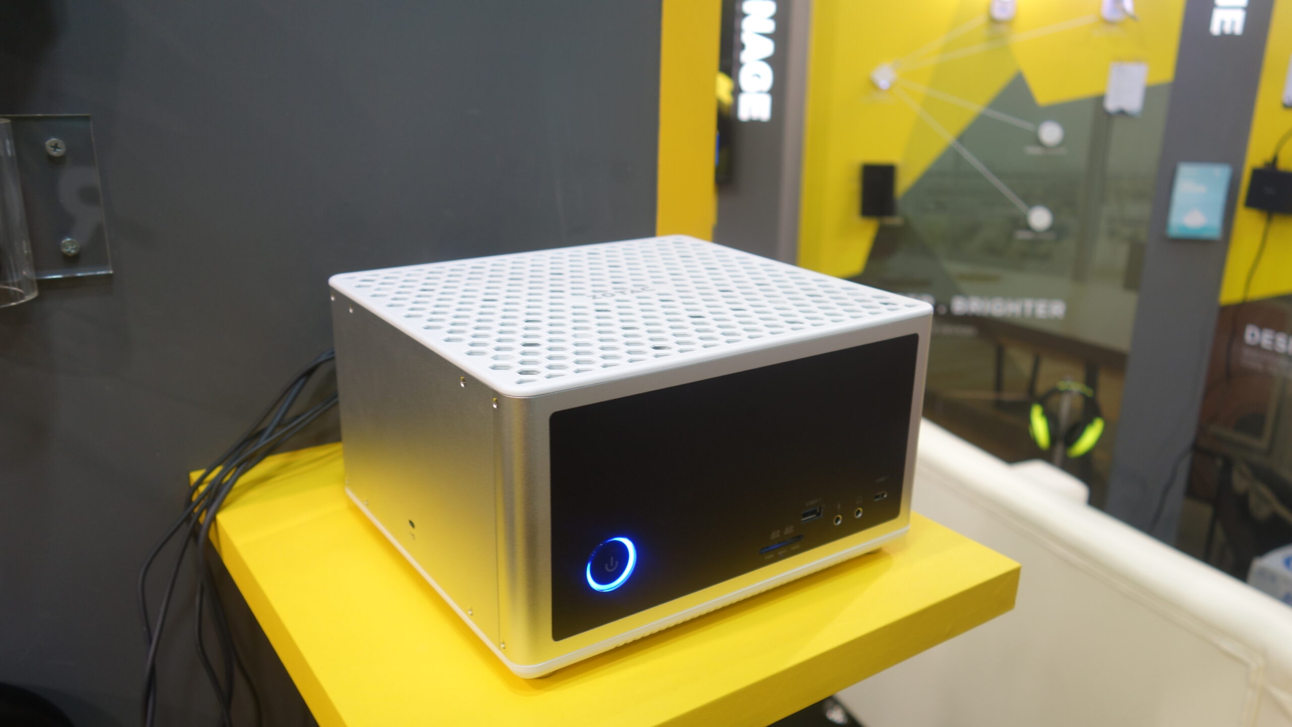 Zotac Zbox Magnus Review