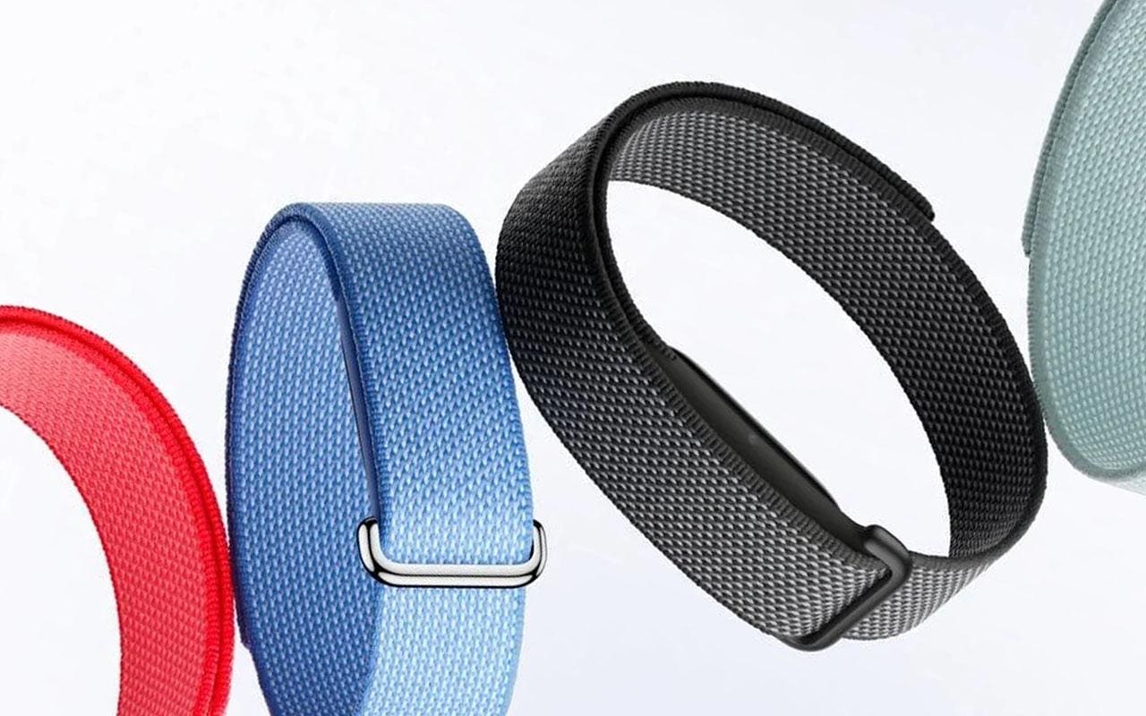 Apple Watch, Fitness Trackers Exempt From Replaceable Battery Future