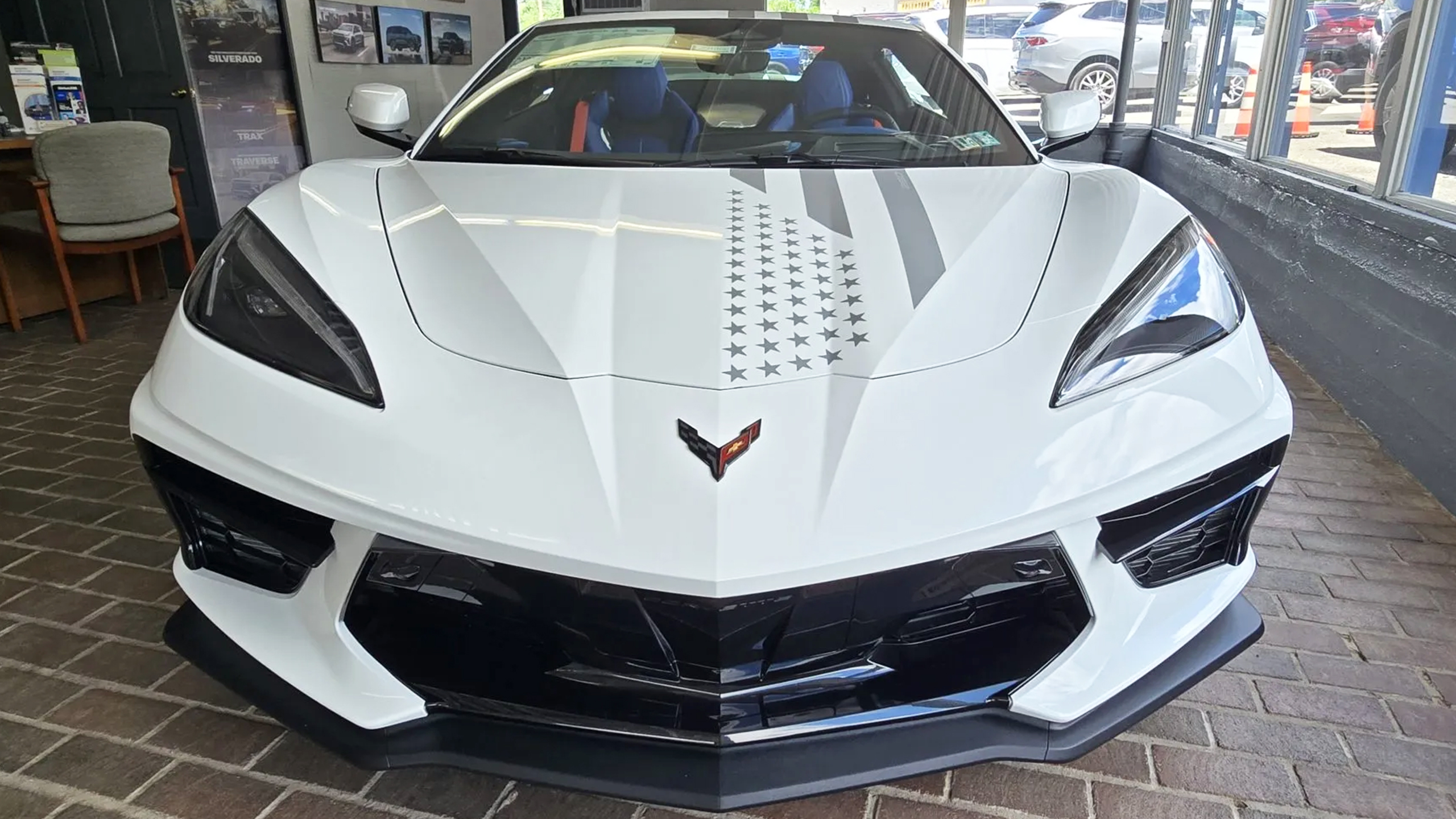 Chevy Wanted $104K For Its Patriotic Corvette, Bidders Wouldn’t Go Over $89K | Carscoops