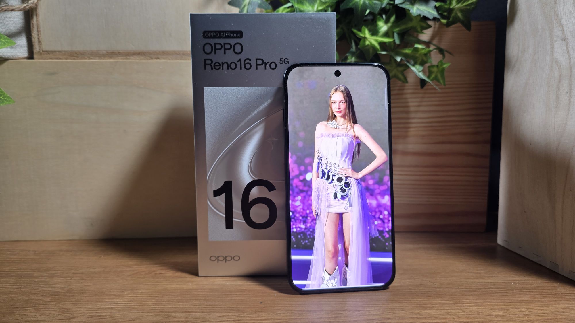 Oppo Reno 16 Pro Review – Compact Flagship with 200MP Main Camera Tested | Hitech Century