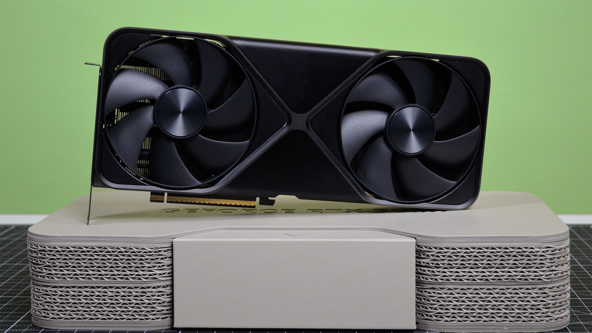 RTX 5090 users, you might want to be extra cautious if you’re using a riser cable for your mini PC setup