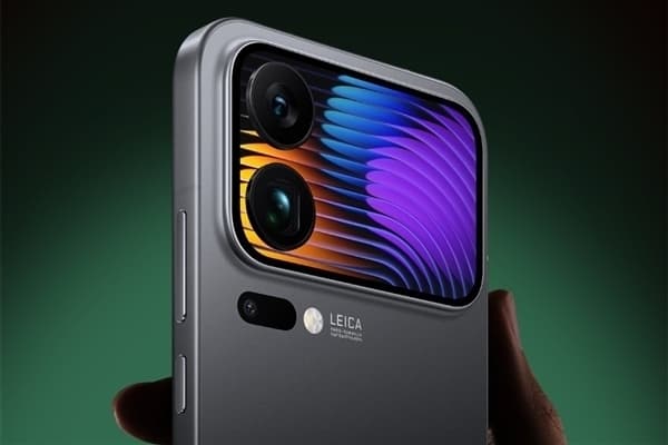 Xiaomi 17 Pro Series Receives HyperOS 3.0 Beta with Rear Display Payment Shortcuts and Stability Improvements