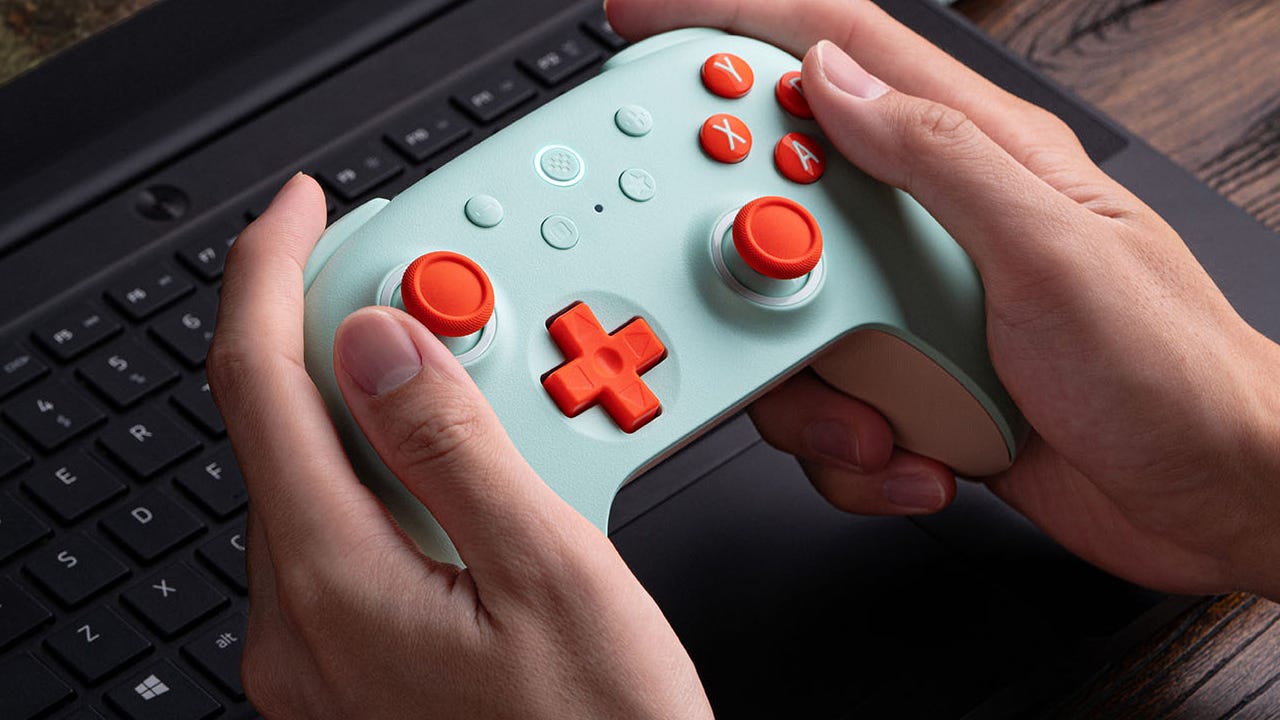 The 8BitDo Ultimate 2C Is One of the Best Wireless PC and Steam Deck Gaming Controllers Under $50, and It’s Less Than Half That Price