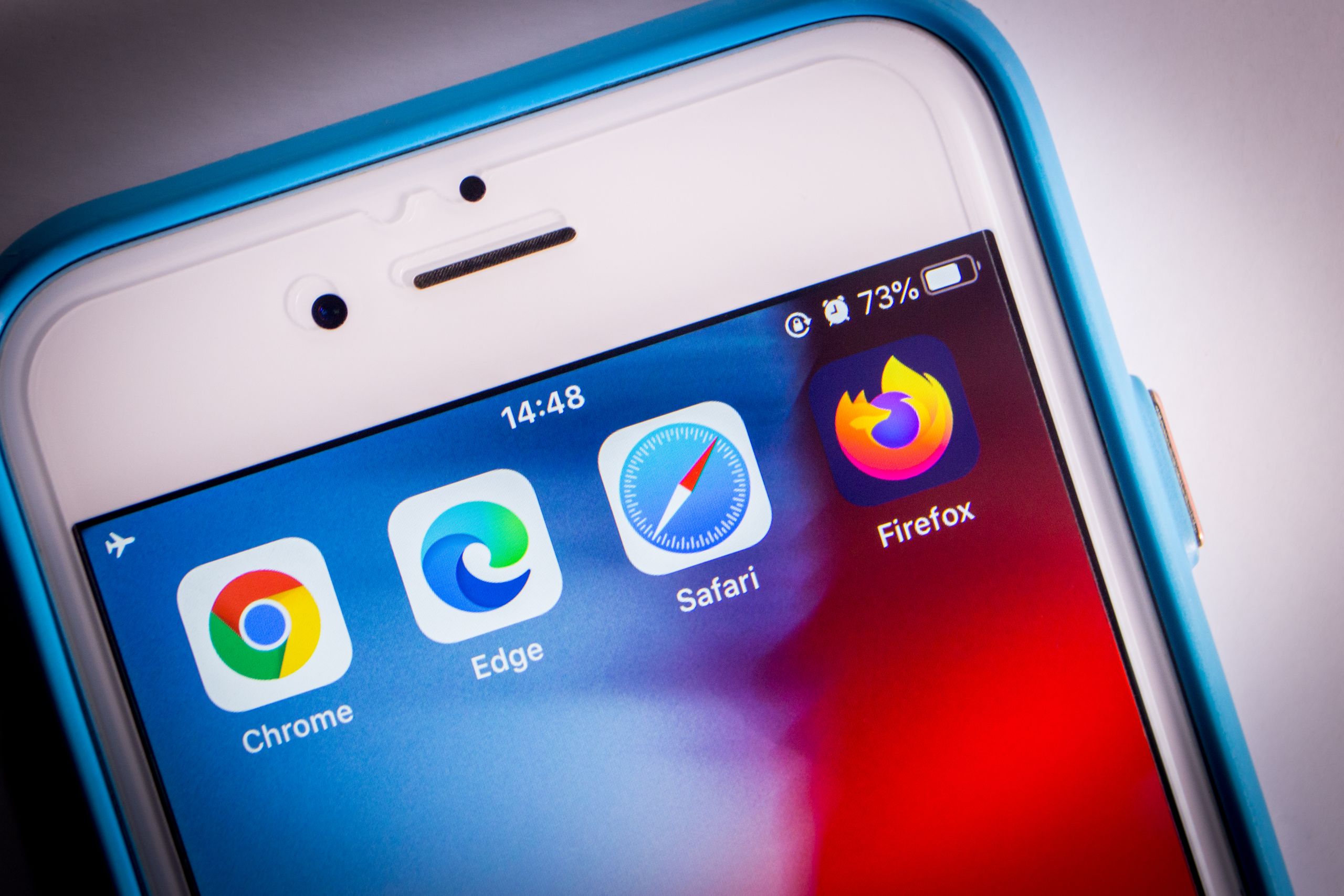 Experts get Google, Microsoft to pull trusted ModHeader after finding it could harvest data