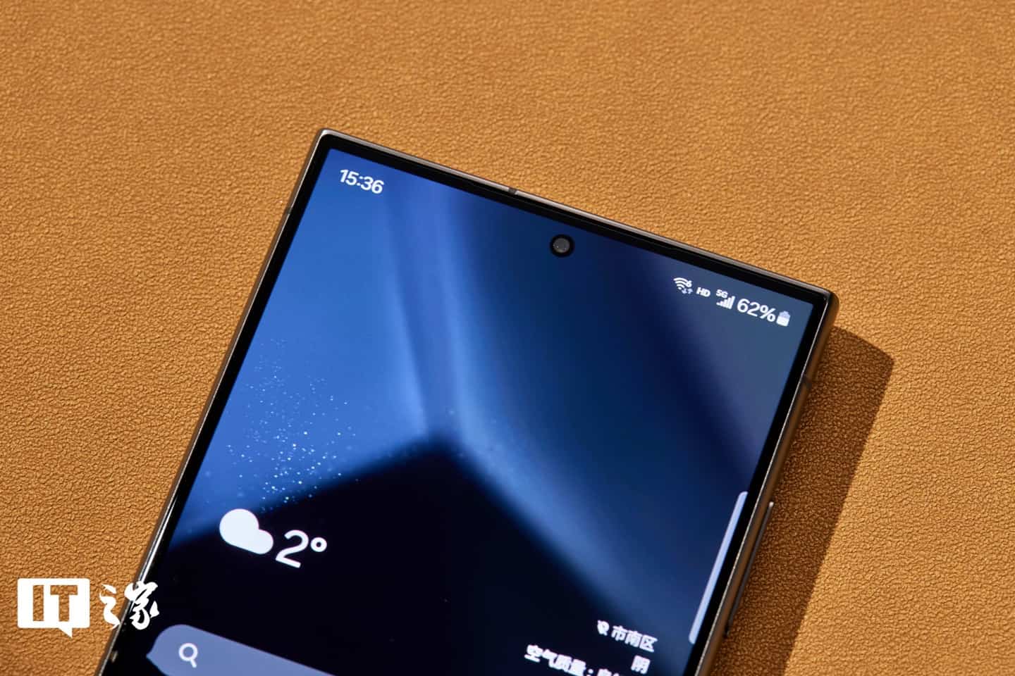 It is reported that the front camera of Samsung Galaxy S27 Ultra has been upgraded to 16 million pixels with a square sensor.
