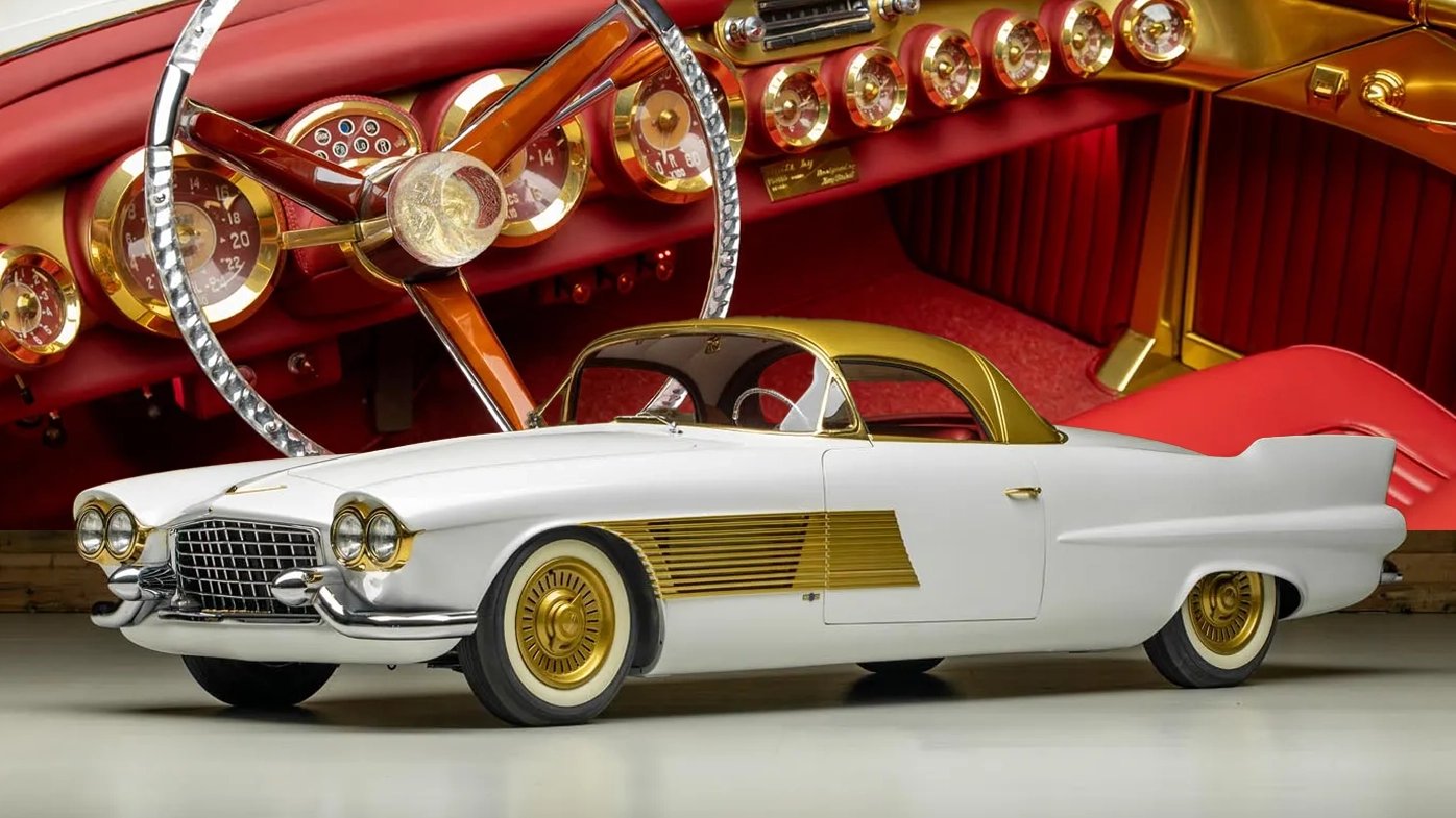 This 1955 Cadillac Elegante Concept Wears Gold Like It’s Load-Bearing | Carscoops