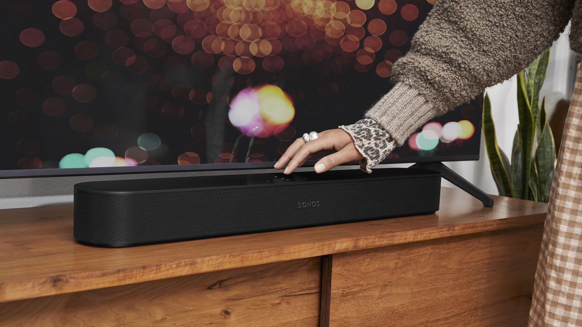 Upgrade your Sonos speaker or soundbar this week and save 30% — here’s how to check if you’re eligible