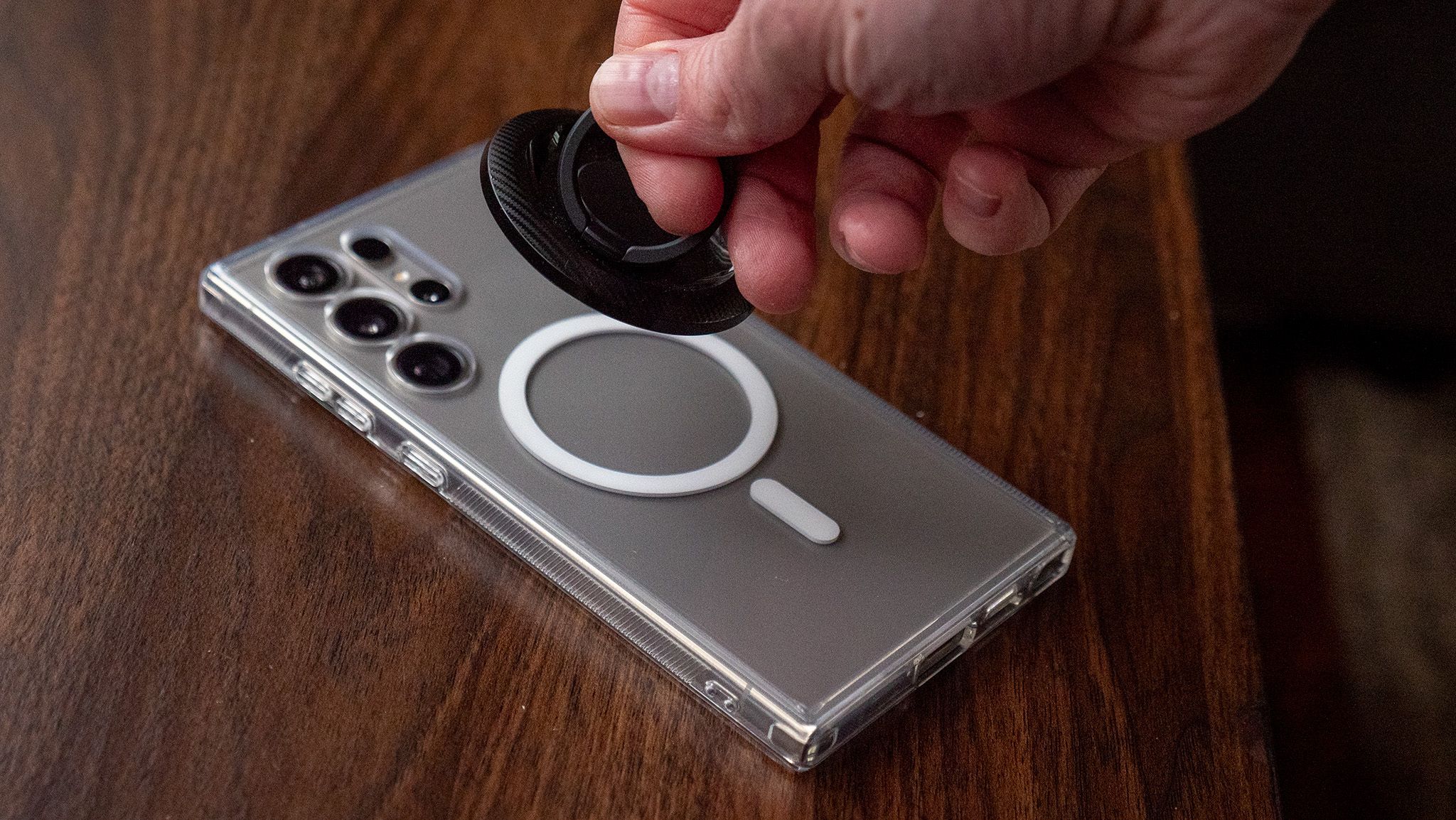 Motorola’s next phone could beat Samsung to a charging feature only Apple and Google have