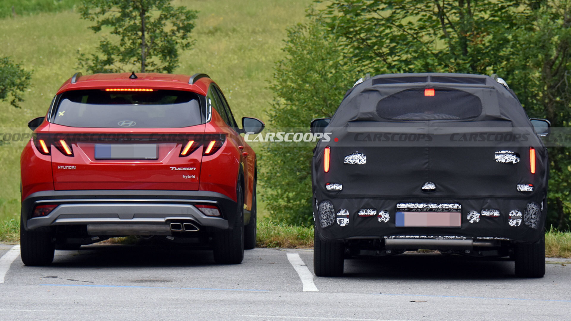 Redesigned Hyundai Tucson Spied Alongside The Current Model | Carscoops