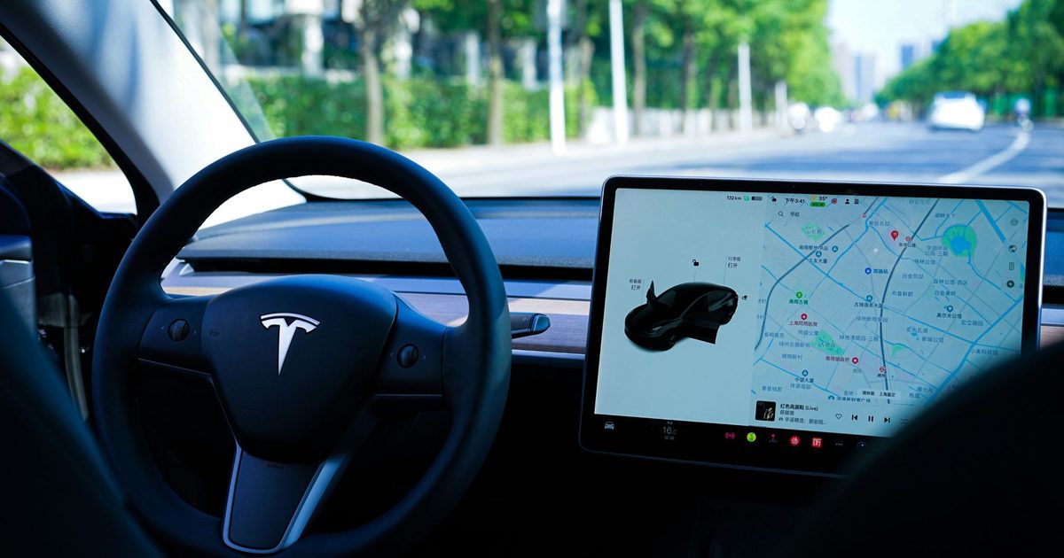 Tesla’s Summer Update adds smarter Grok, personalized navigation, and Caraoke scoring