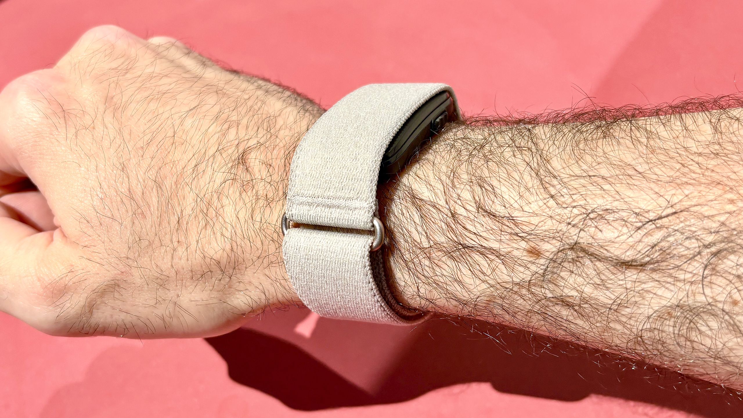 I just went hands-on with the Garmin Cirqa — and it strikes a near-perfect balance between the Fitbit Air and Whoop 5.0
