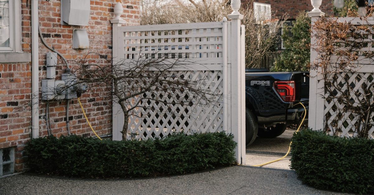 Ford F-150 electric trucks can now power a home’s electrical panel