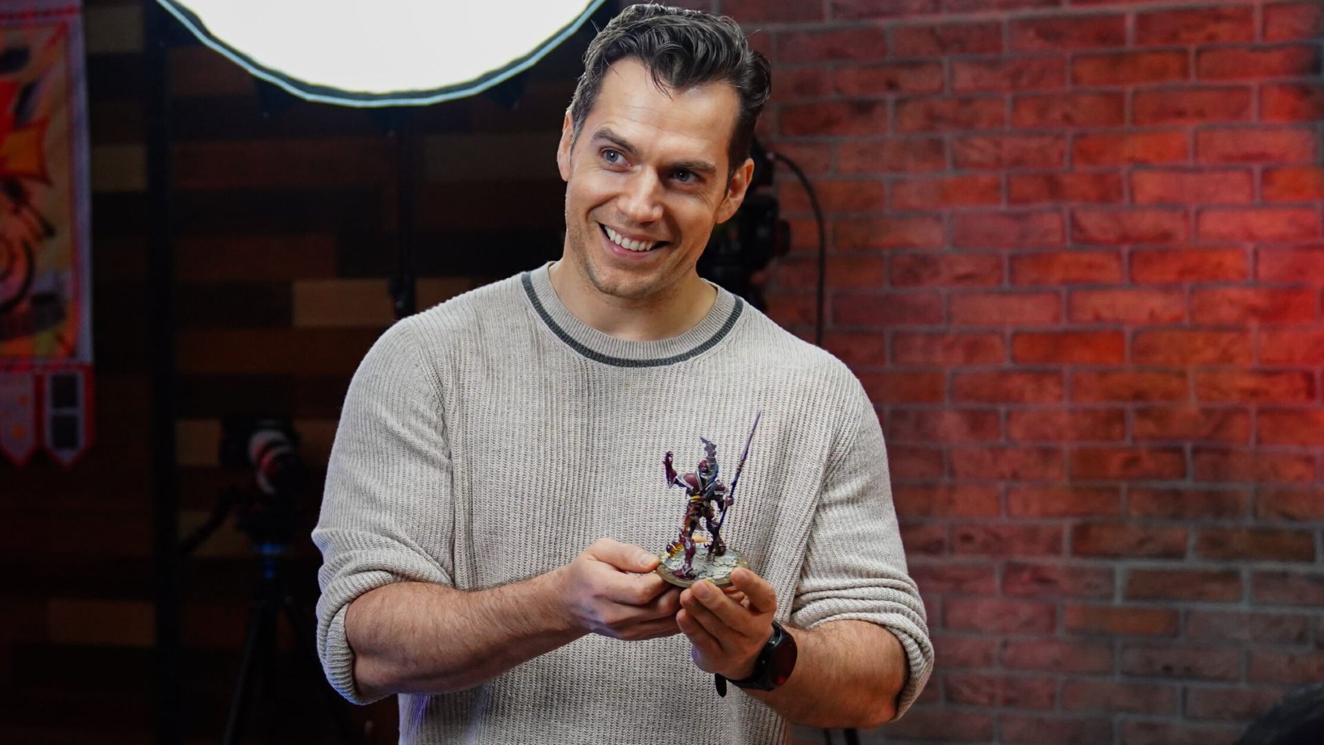 Henry Cavill’s Warhammer 40,000 project at Amazon announces involvement of popular horror director, reminding everyone it still exists