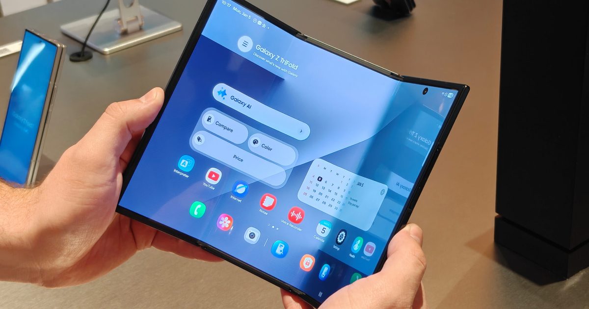 Forget folding twice. Samsung’s next big-screen phone may simply slide open