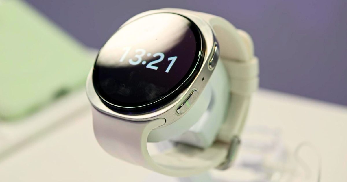 Galaxy Watch 9 brings a new chip, bigger batteries, One UI 9 Watch, and a $30 price hike