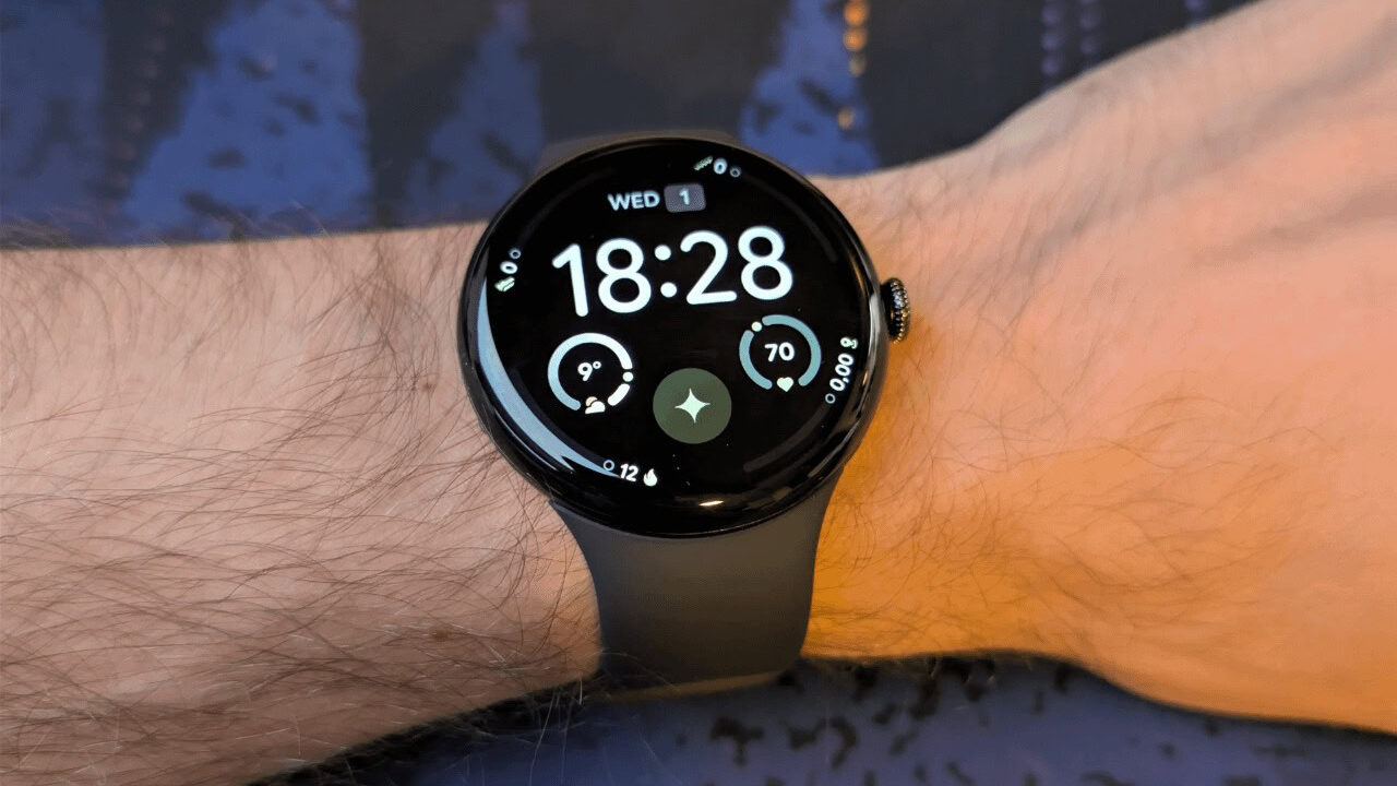 New Pixel Watch 5 leak puts 41mm and 45mm options head to head