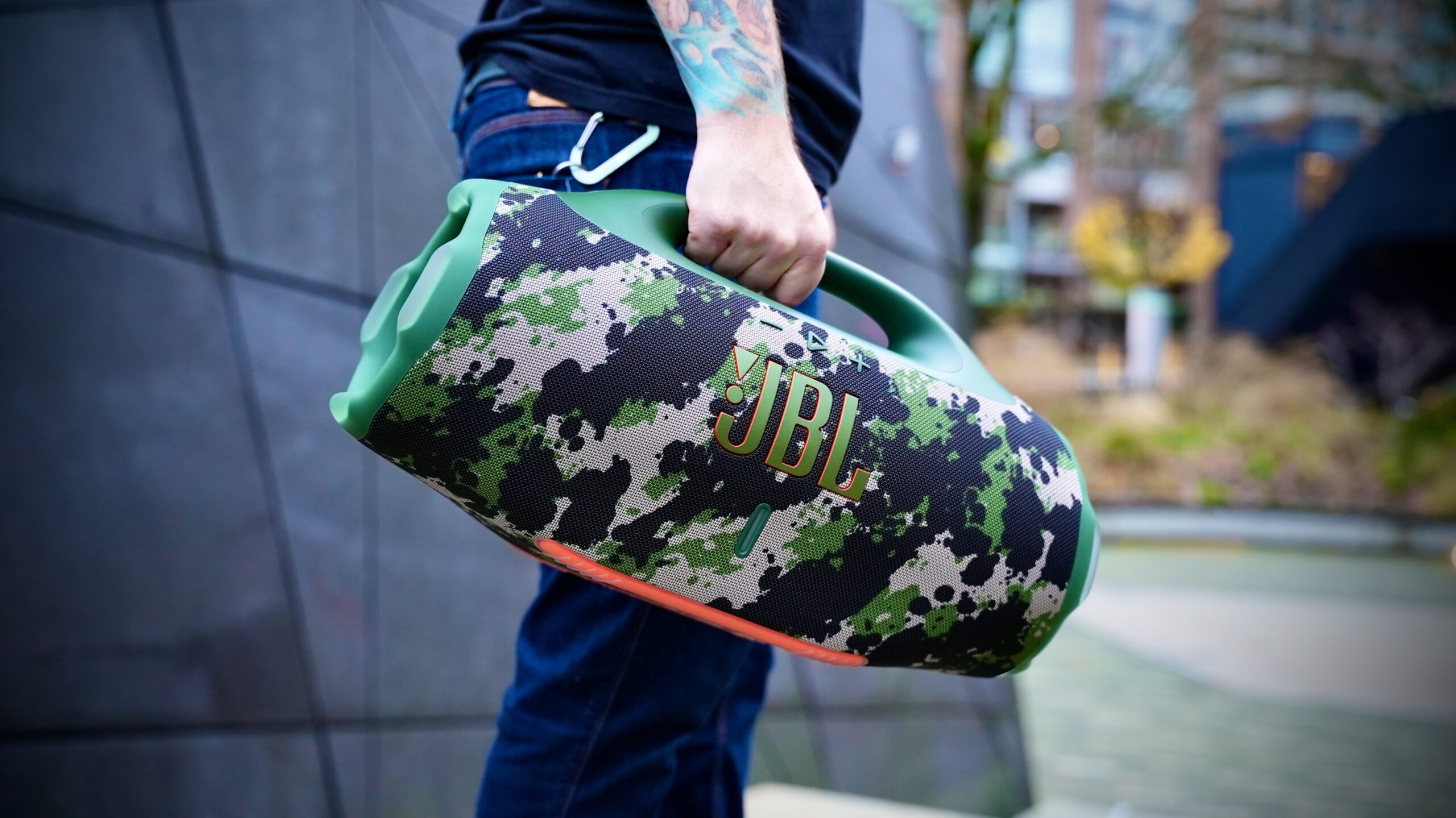 Missed this JBL Boombox 4 deal? It’s back before summer ends