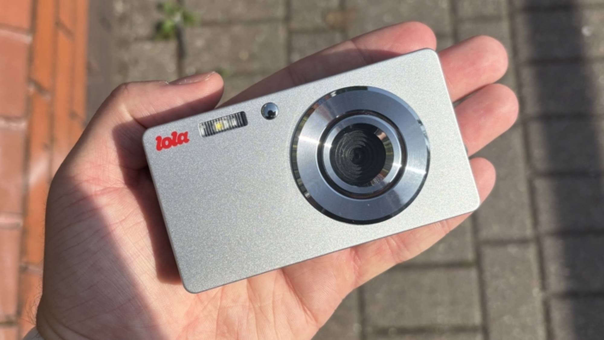 I replaced my smartphone camera with this ‘00s-inspired digital camera — and I can’t recommend it enough if you want a newfound appreciation for capturing real memories