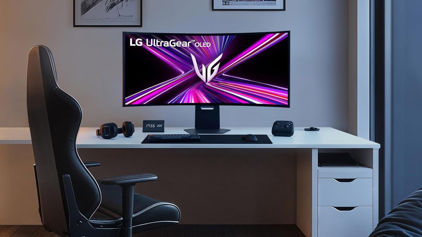 Rare LG Ultragear deal slashes 33% off this 45-inch curved OLED gaming monitor