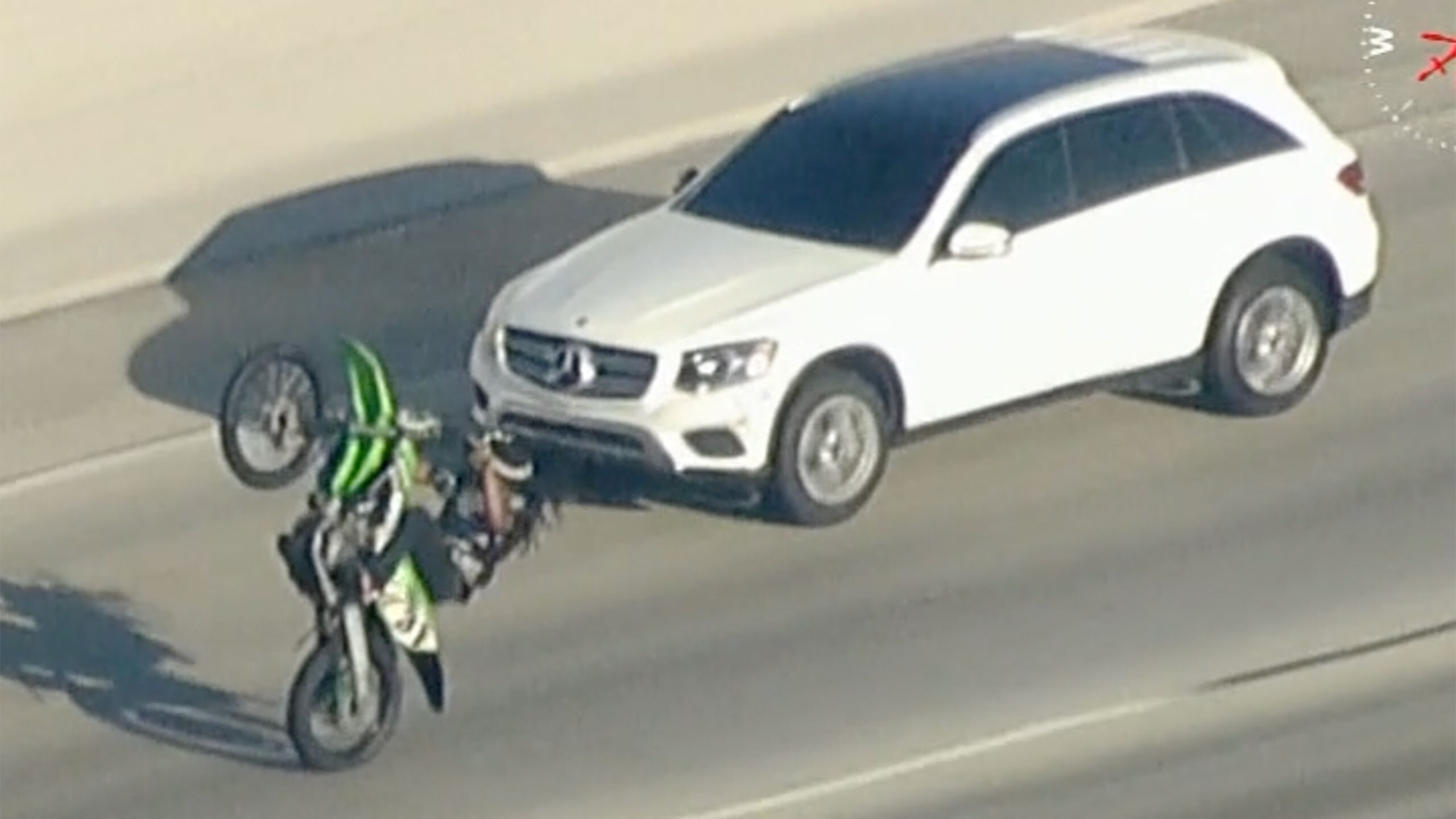Bikers Wandered Into An LAPD Chase And Started Popping Wheelies Around Mercedes | Carscoops