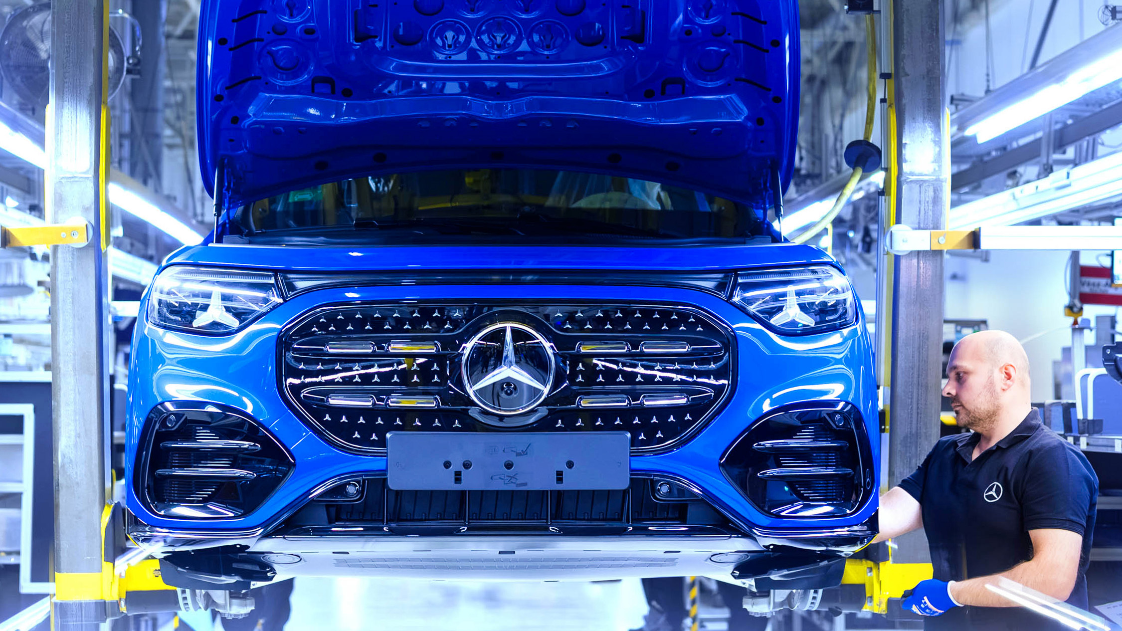 Hungary Pays $18 An Hour, Germany Pays $57, Guess Where Mercedes Is Building | Carscoops
