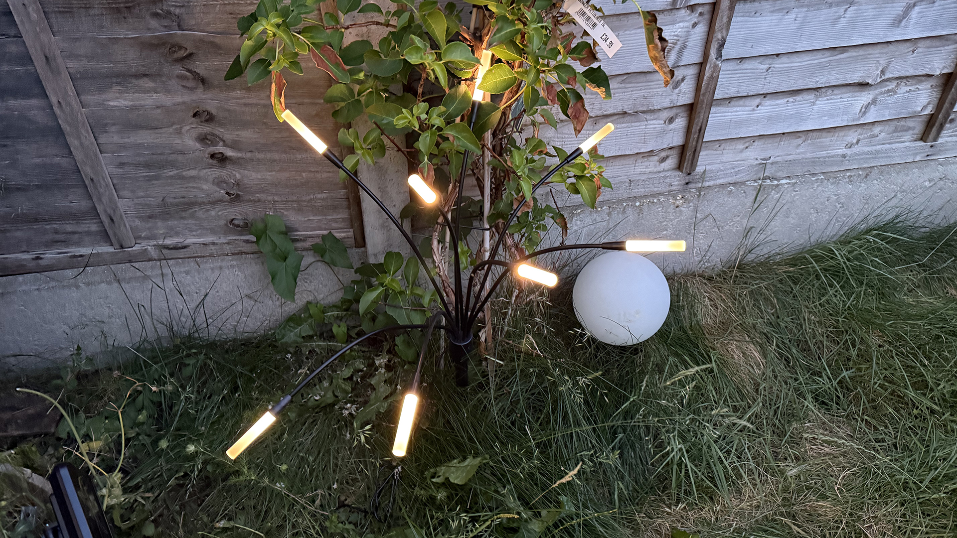 Nanoleaf Solar Garden Lights Review