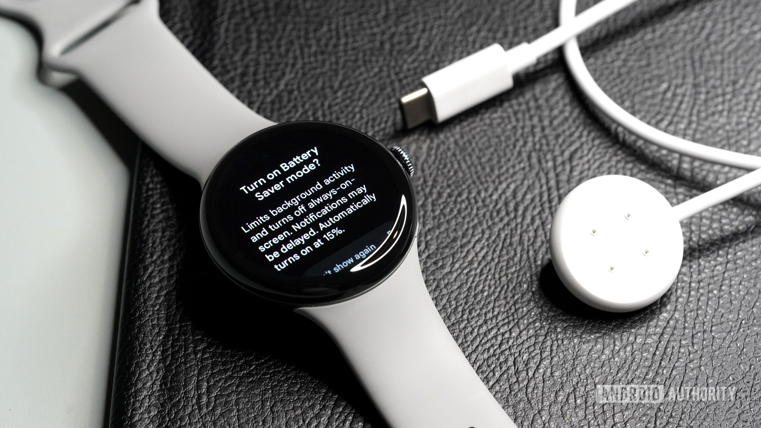 Your next smartwatch won’t get a swappable battery after all