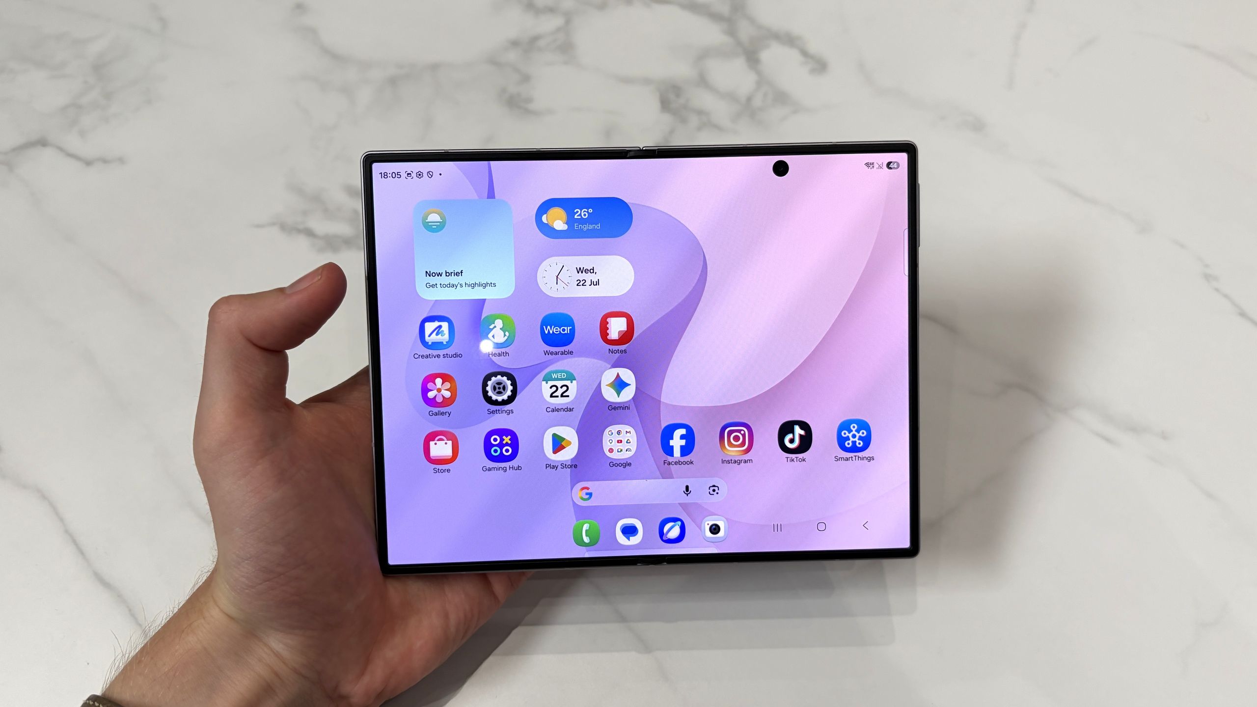 Finally, AirDrop via Quick Share works like a dream — see it action on the Galaxy Z Fold 8