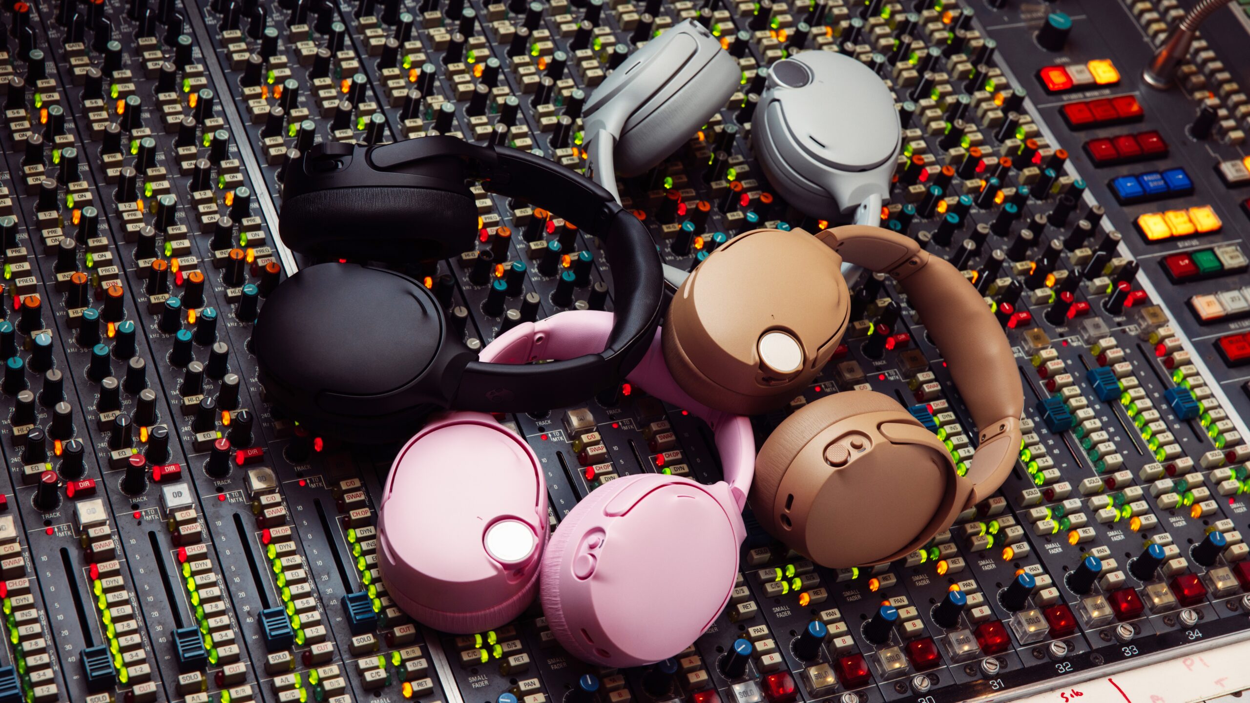 Skullcandy’s new Crusher 1080 ANC packs Bose tech you can’t get anywhere else