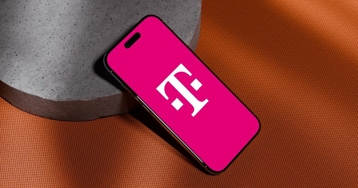 T-Mobile says it has fixed the nationwide signal outage after hours of disruption
