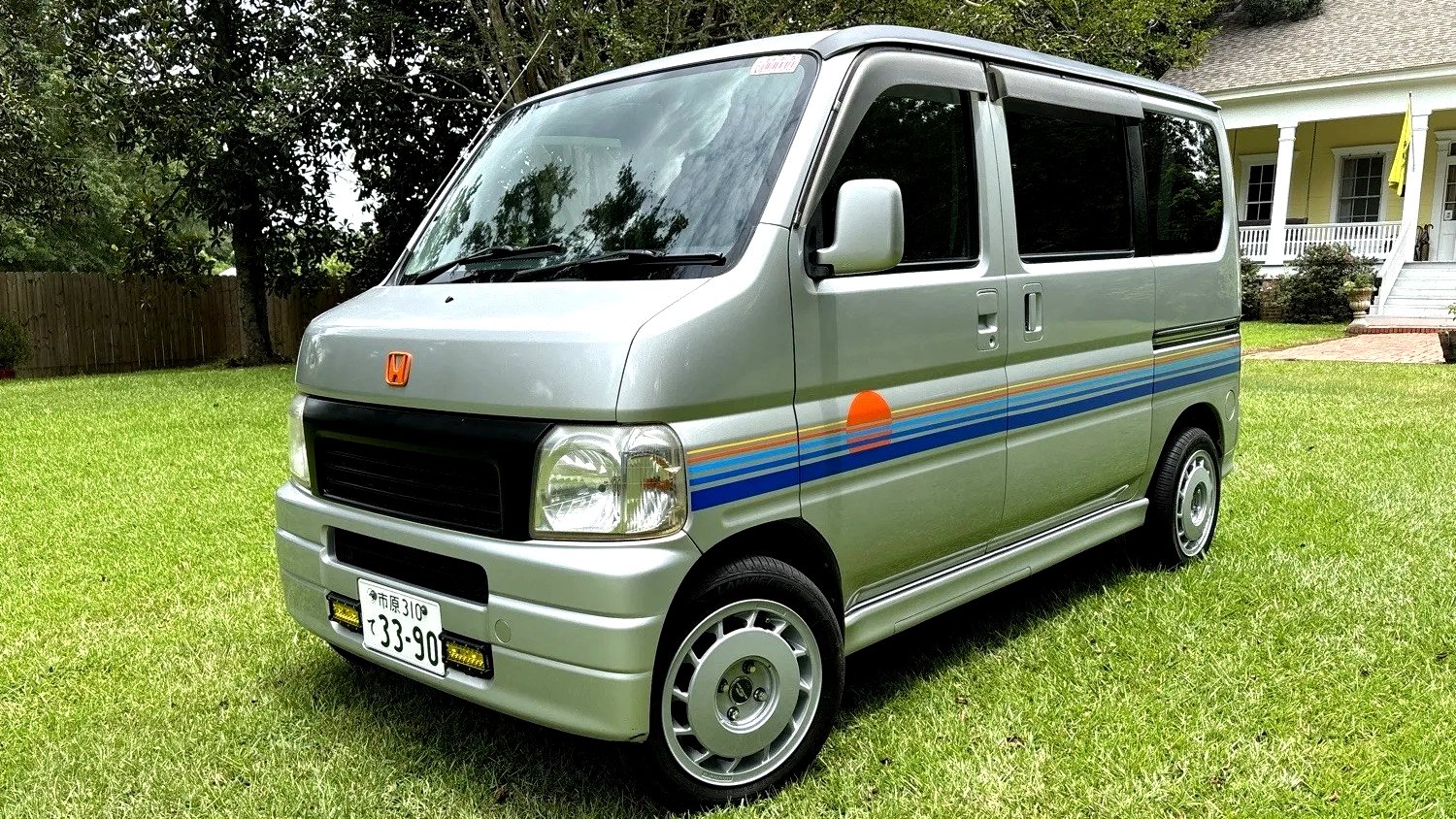 Honda’s Tiny Vamos Van Has RWD, A Manual, And An Engine Under The Back Seats | Carscoops