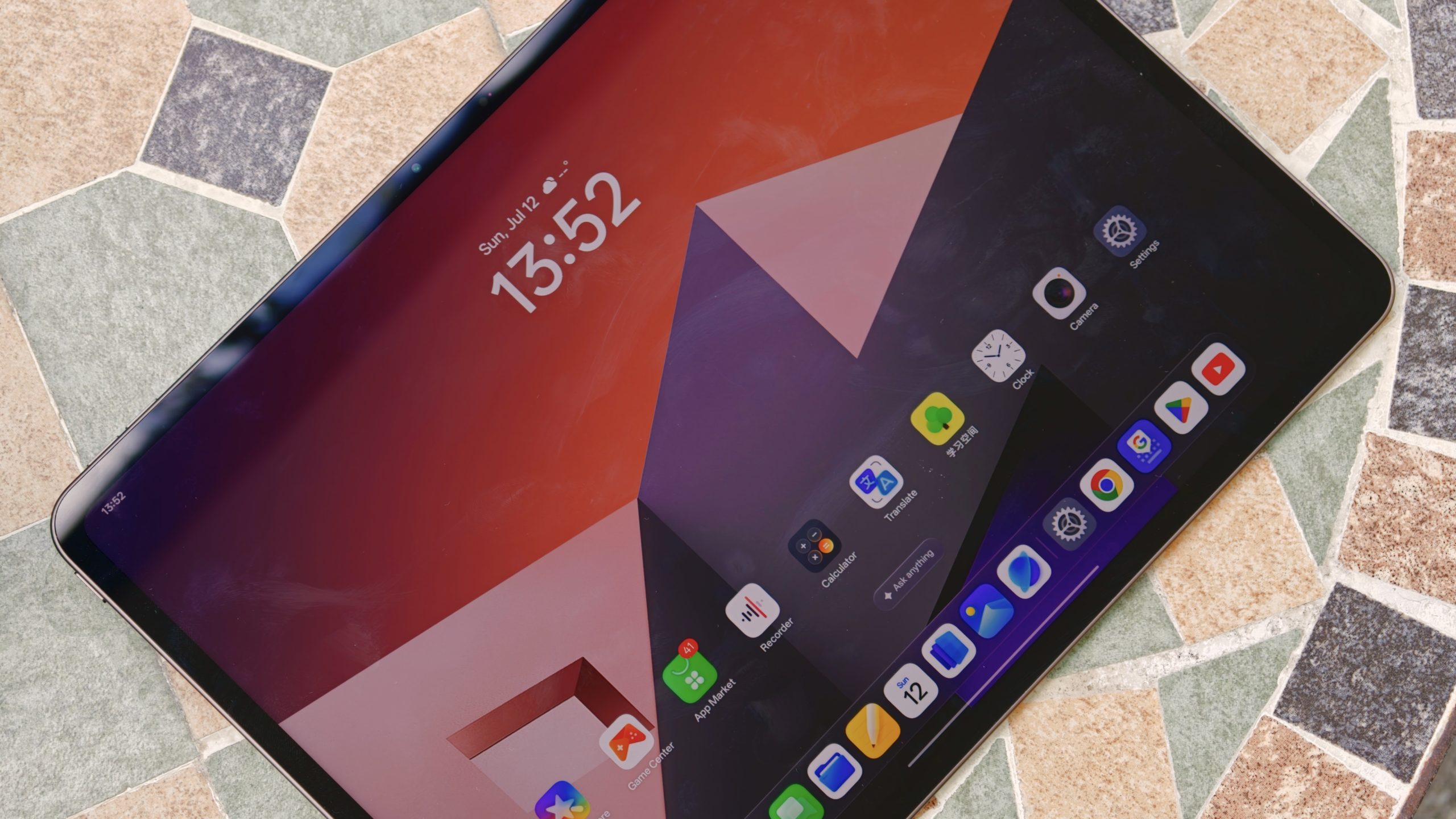 Battery life a class better than the Apple iPad Pro 13: premium tablet and a true hidden gem