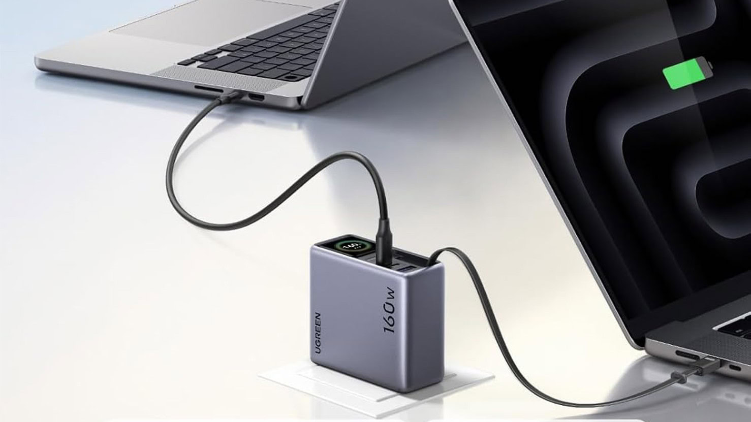 New UGREEN Nexode Pro 160W GaN charger gets a 33% discount at Amazon