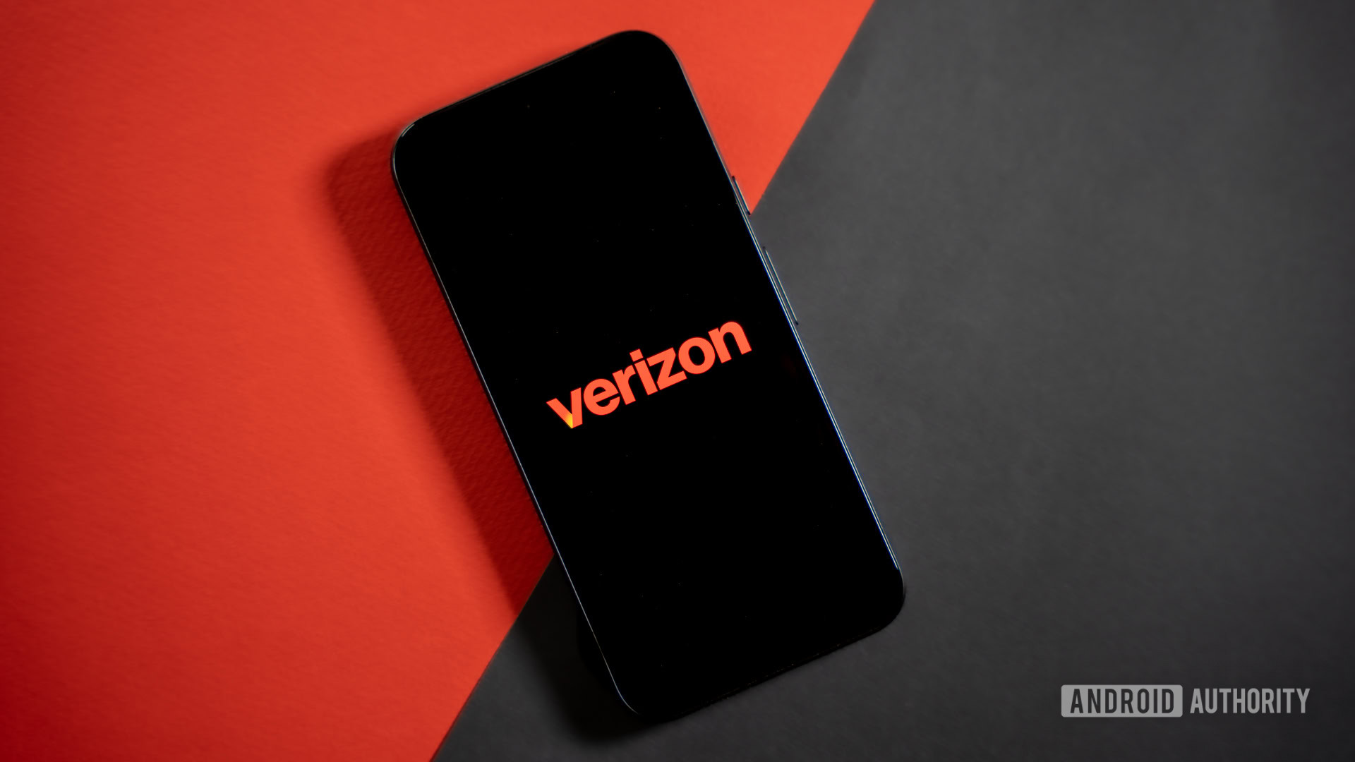 Verizon international roaming outage leaves traveling users without cellular service