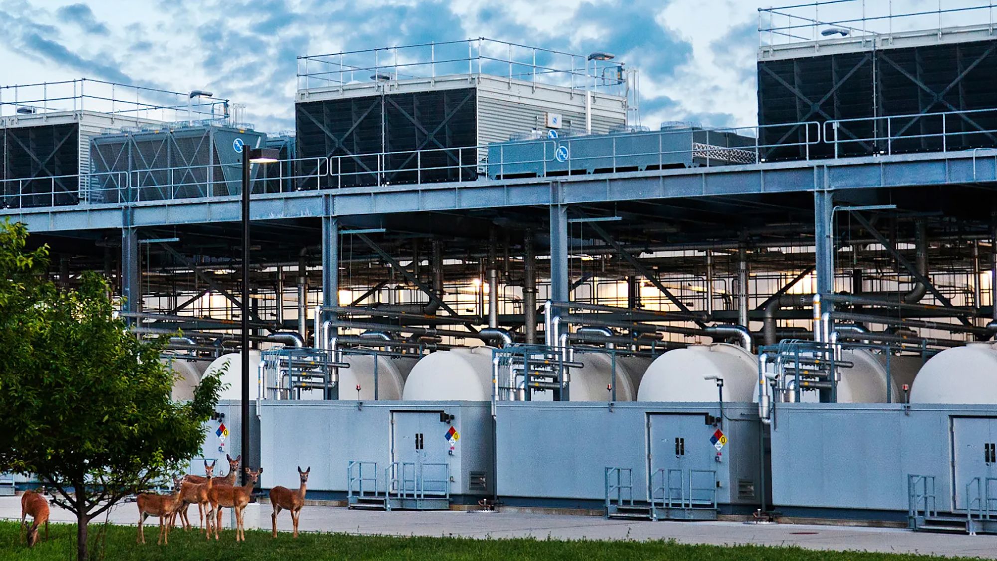 AI data centers have a big water problem — Google just made 5 commitments that it says will help solve it by 2030