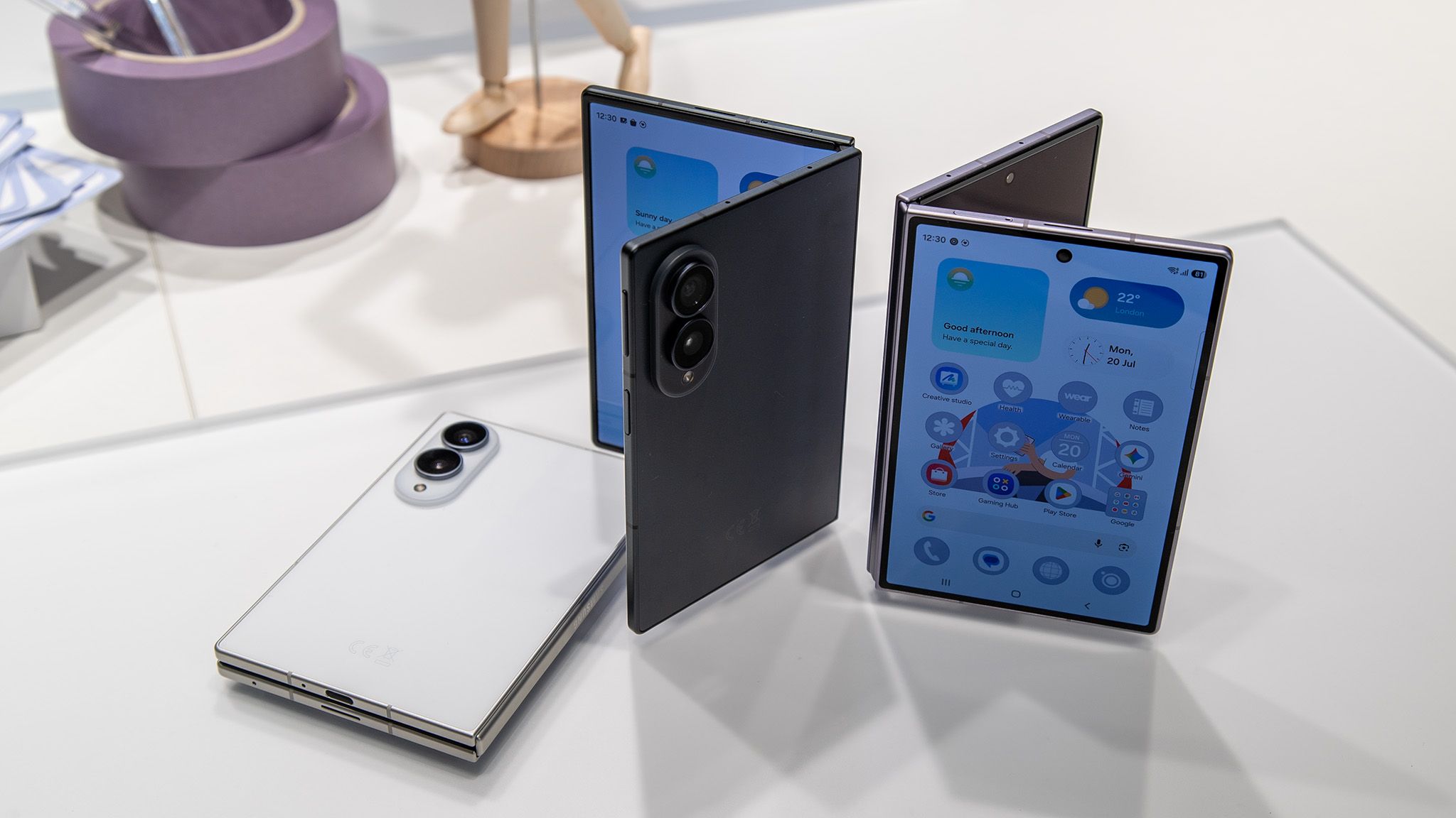 Score $1,100 OFF the Samsung Galaxy Z Fold 8 with new T-Mobile deal — no trade-in required!