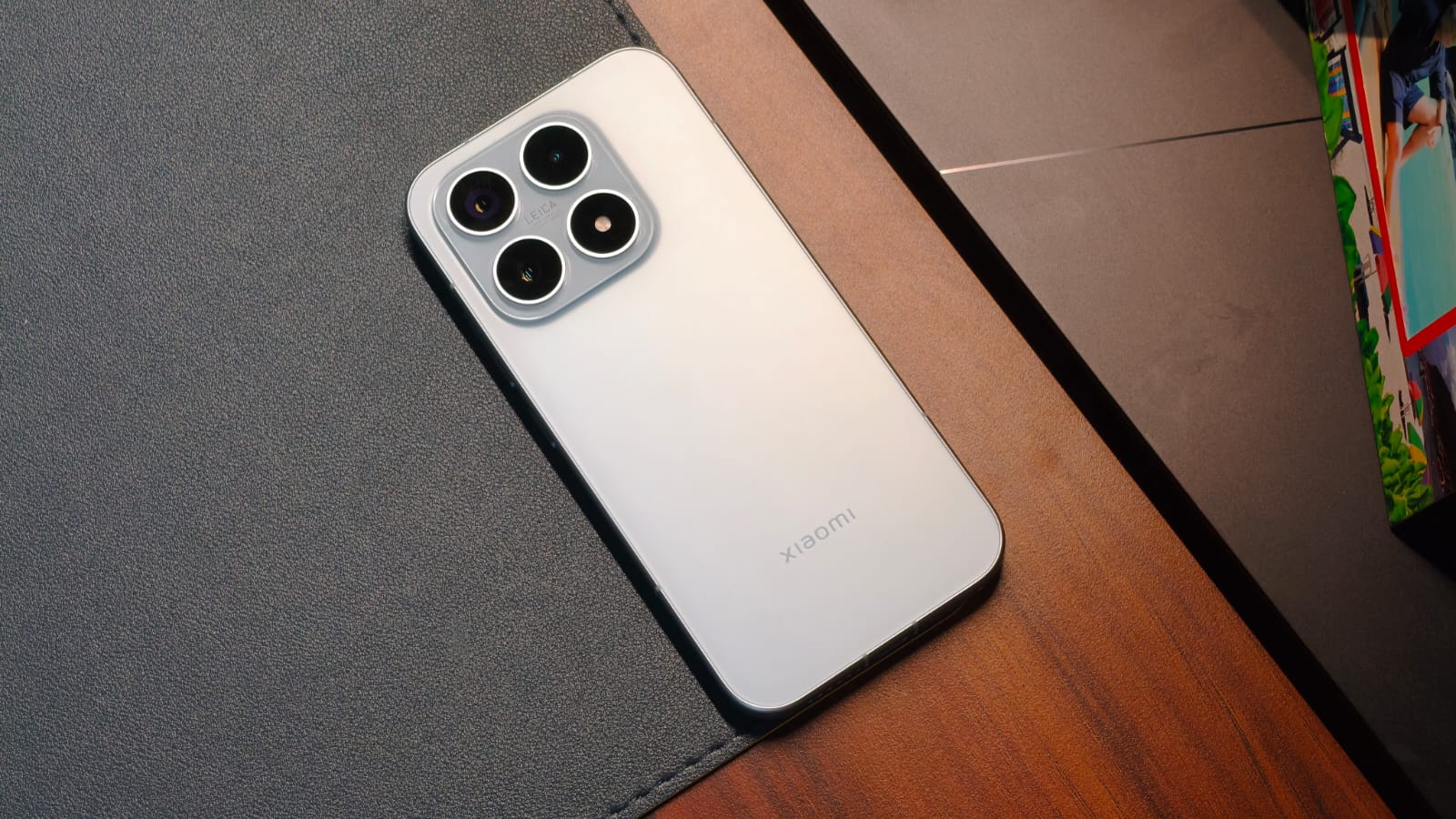 Xiaomi 17 Review: I Took It to Thailand for a Real Camera Test